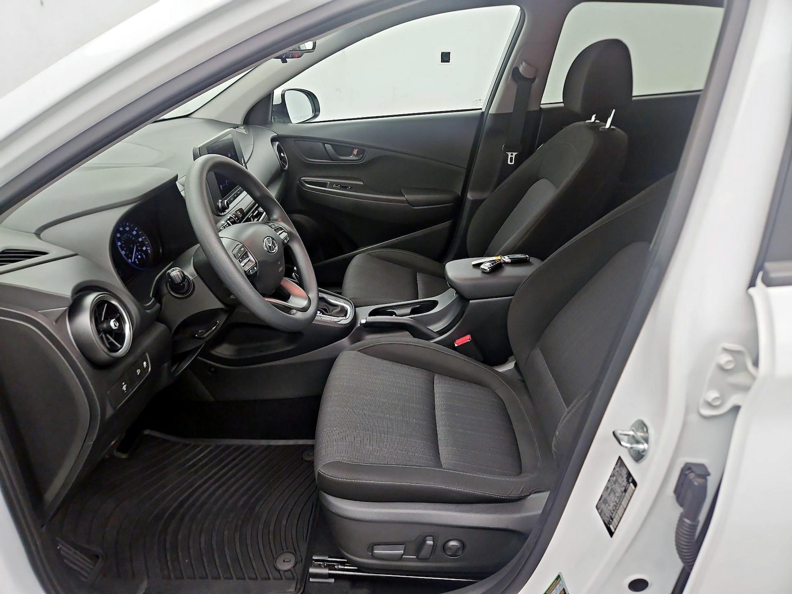 Power Seat(s) & Side Airbags