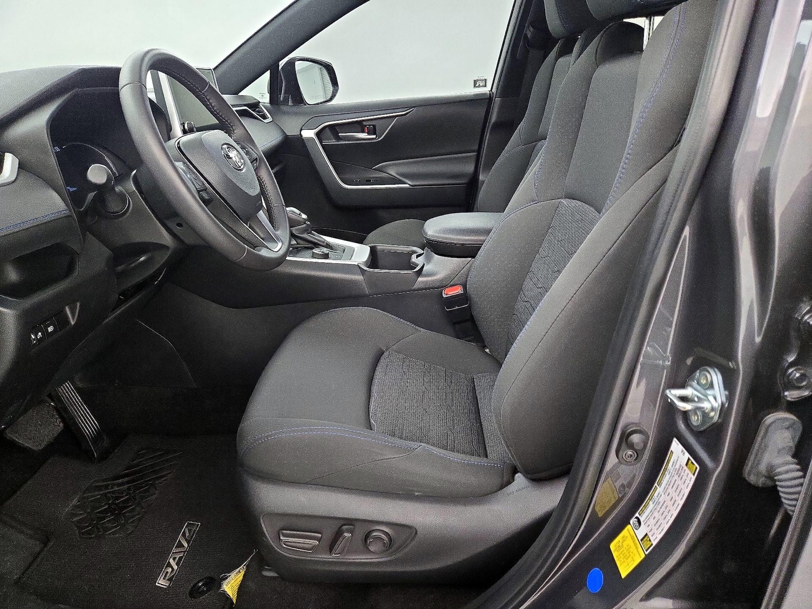 Power Seat(s) & Side Airbags