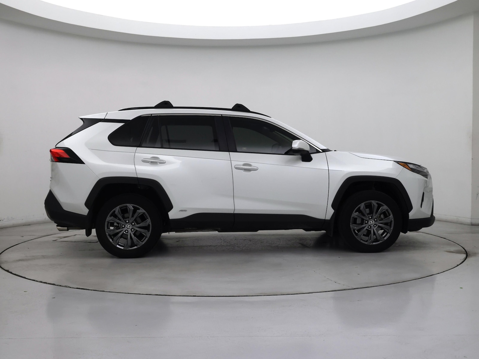2024 Toyota RAV4 Limited - Photo 8