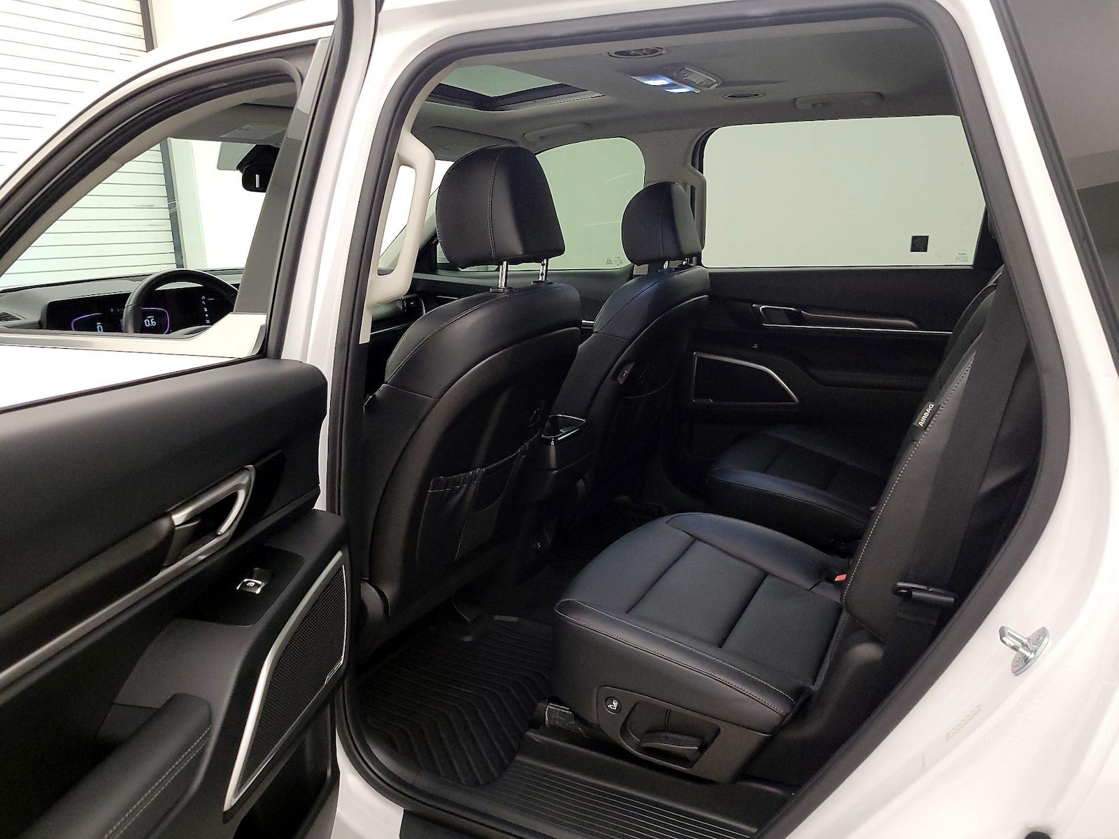 Rear Air Conditioning