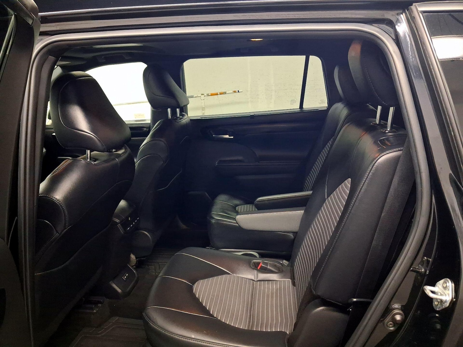 Rear Air Conditioning