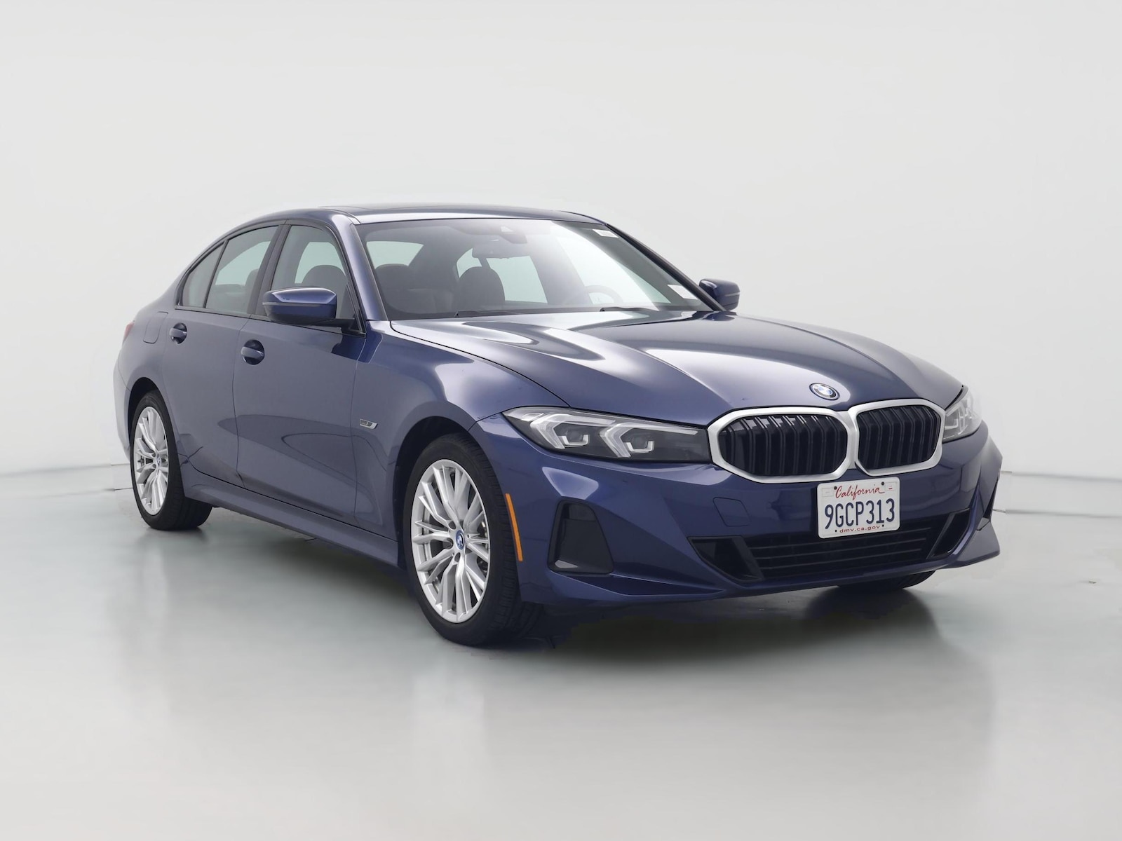 2023 BMW 3 Series 330e