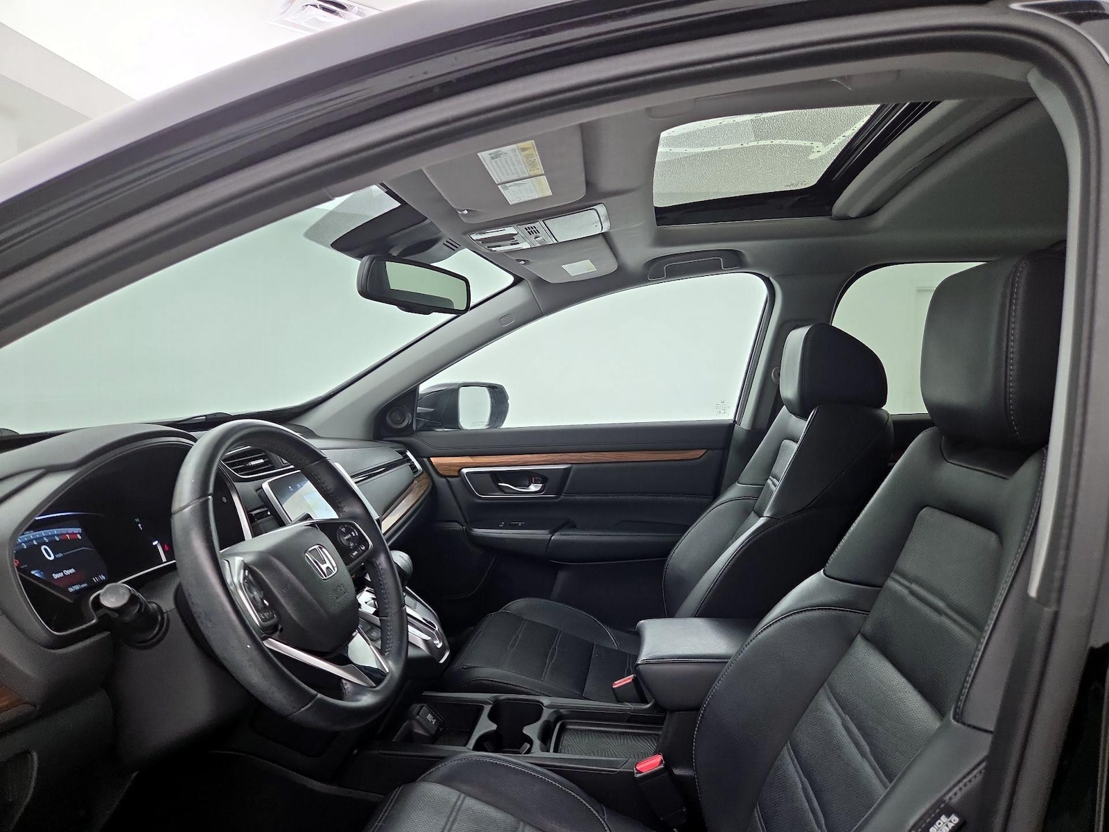 Sunroof(s) & Overhead Airbags