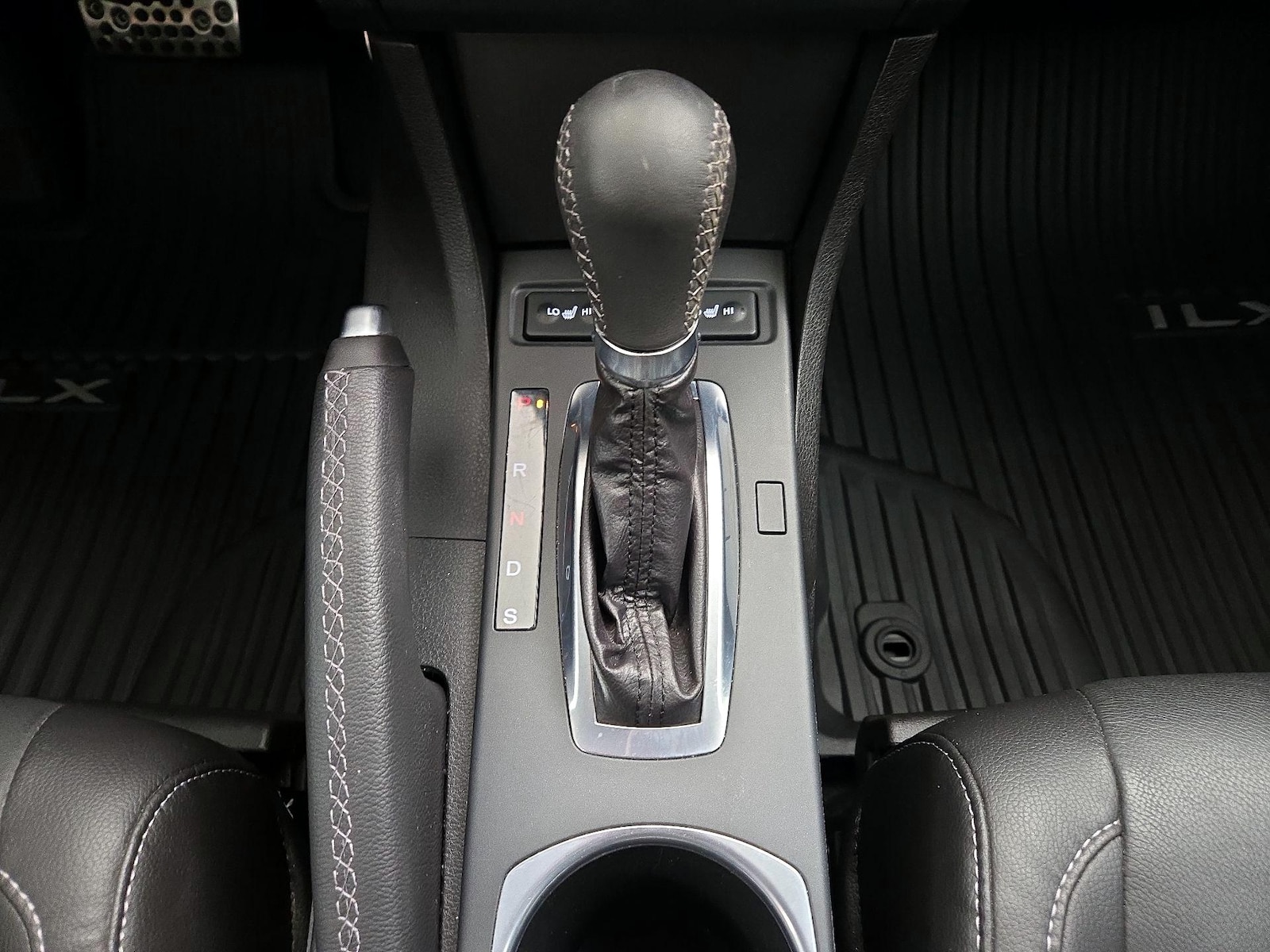 2022 Acura ILX Premium - Photo 18