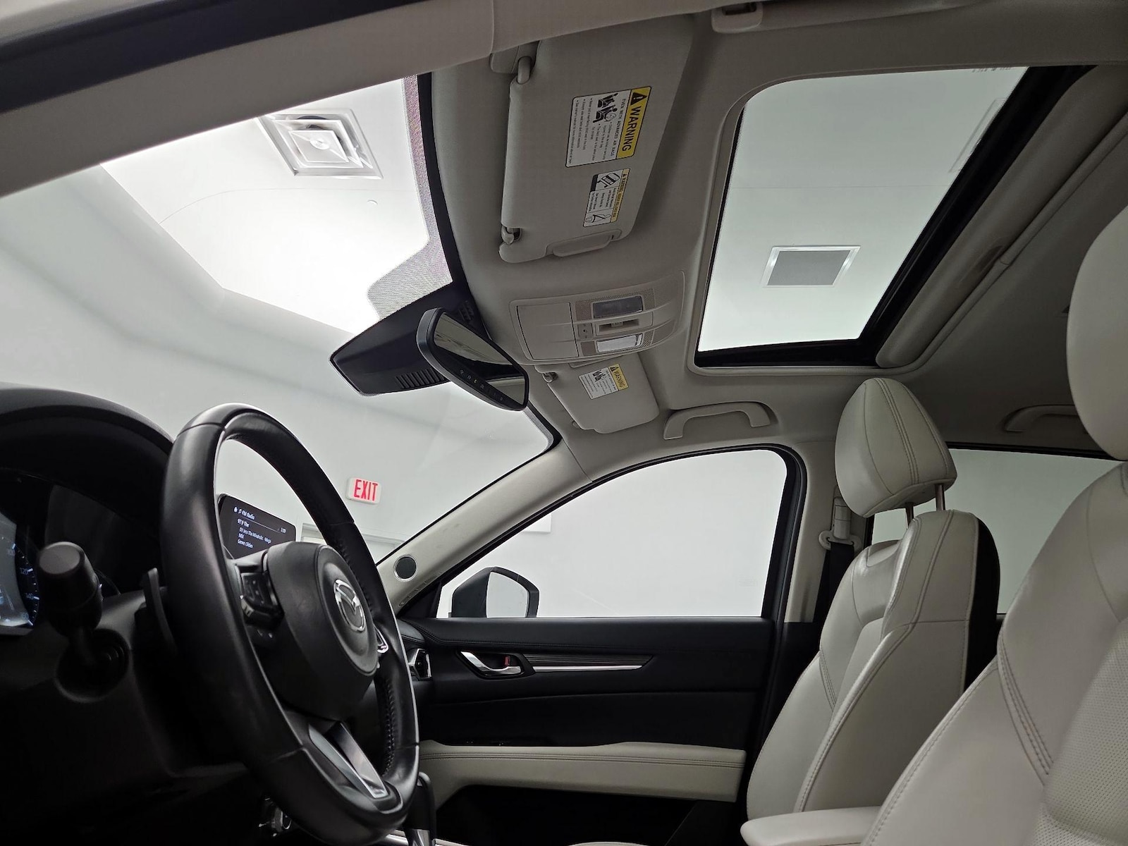 Sunroof(s) & Overhead Airbags