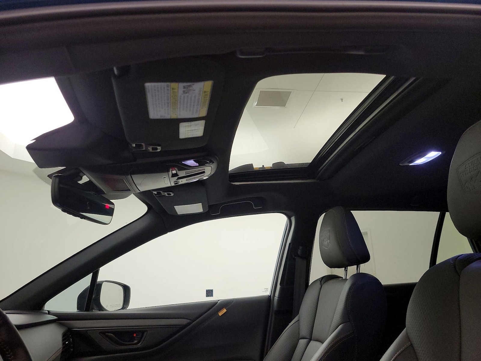 Sunroof(s) & Overhead Airbags