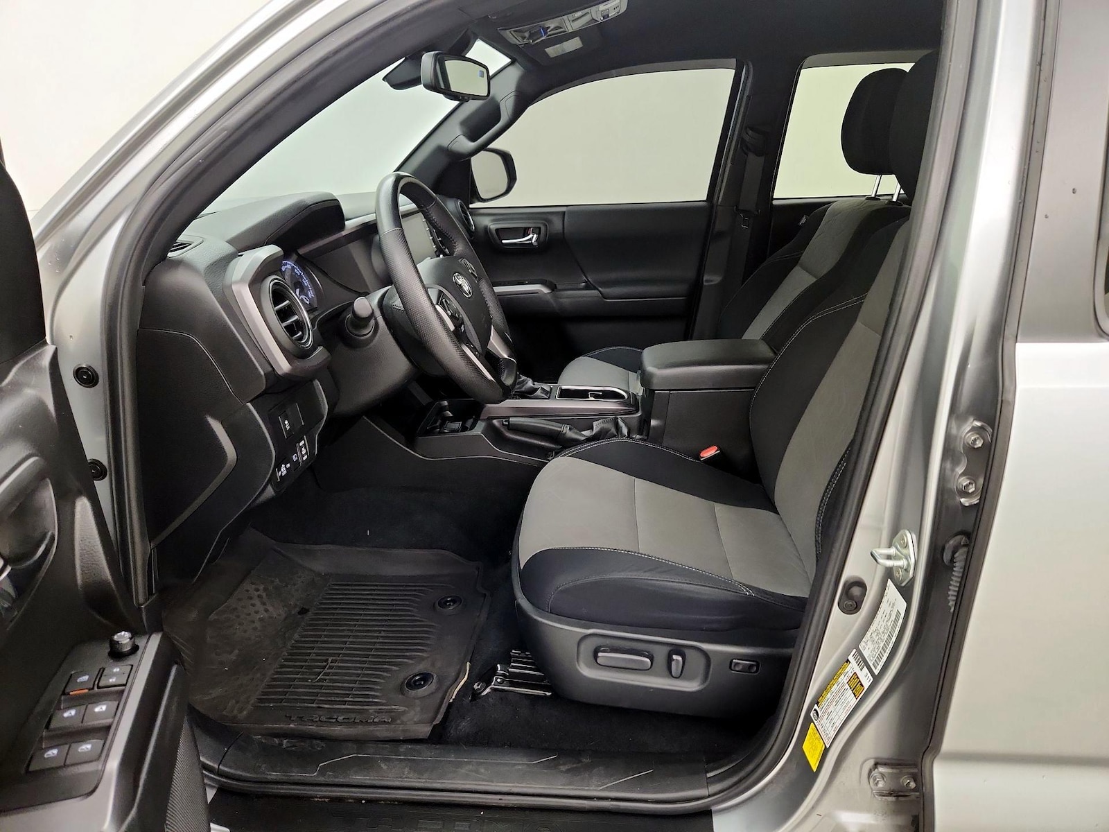 Power Seat(s) & Side Airbags
