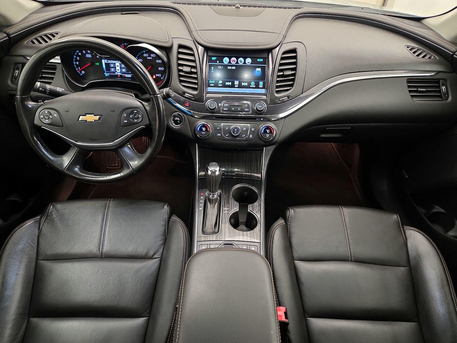 Apple CarPlay® & Android Auto™