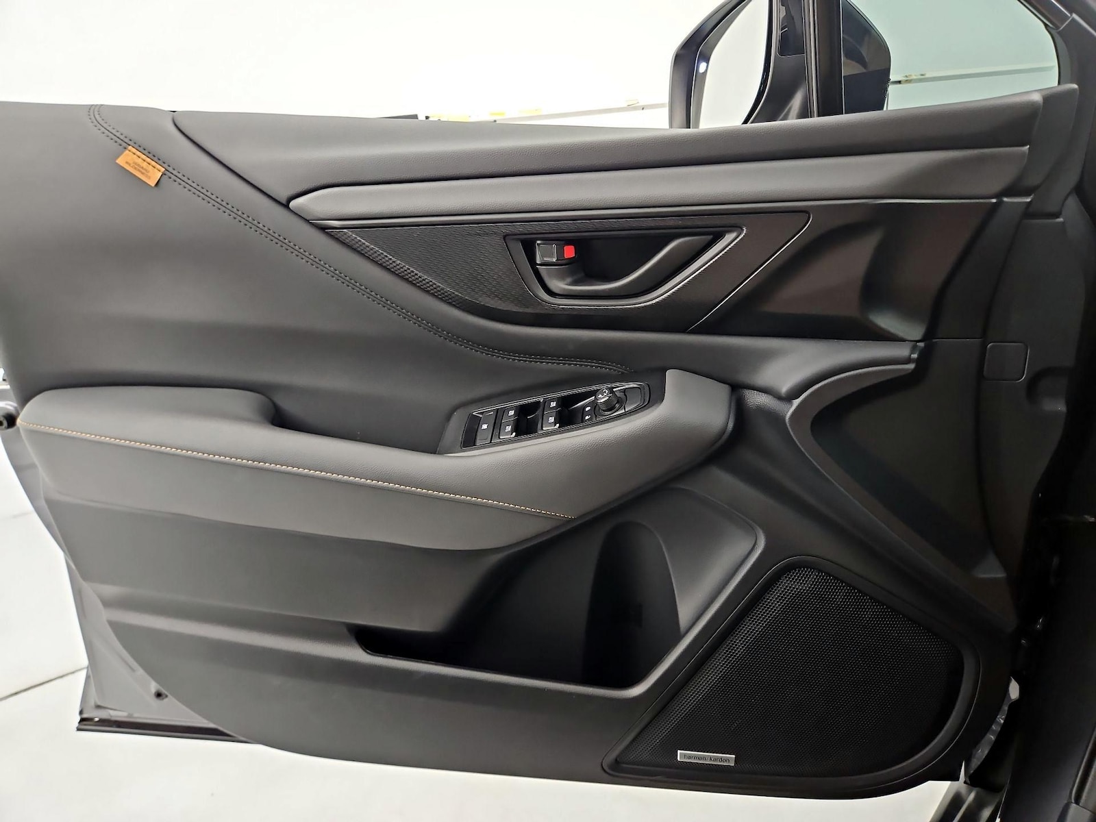 2025 Subaru Outback Wilderness - Photo 13