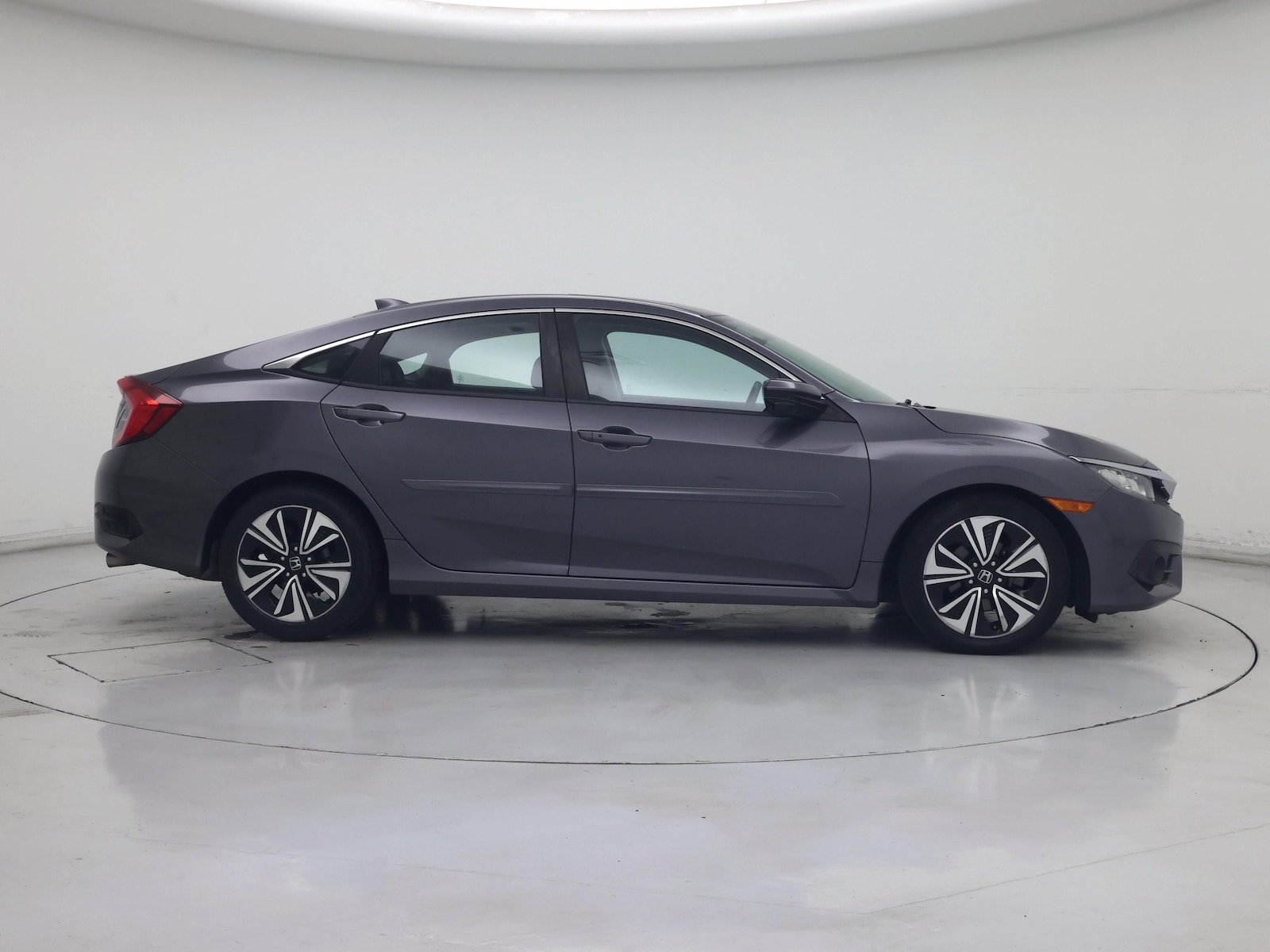 2017 Honda Civic EX-L - Photo 8