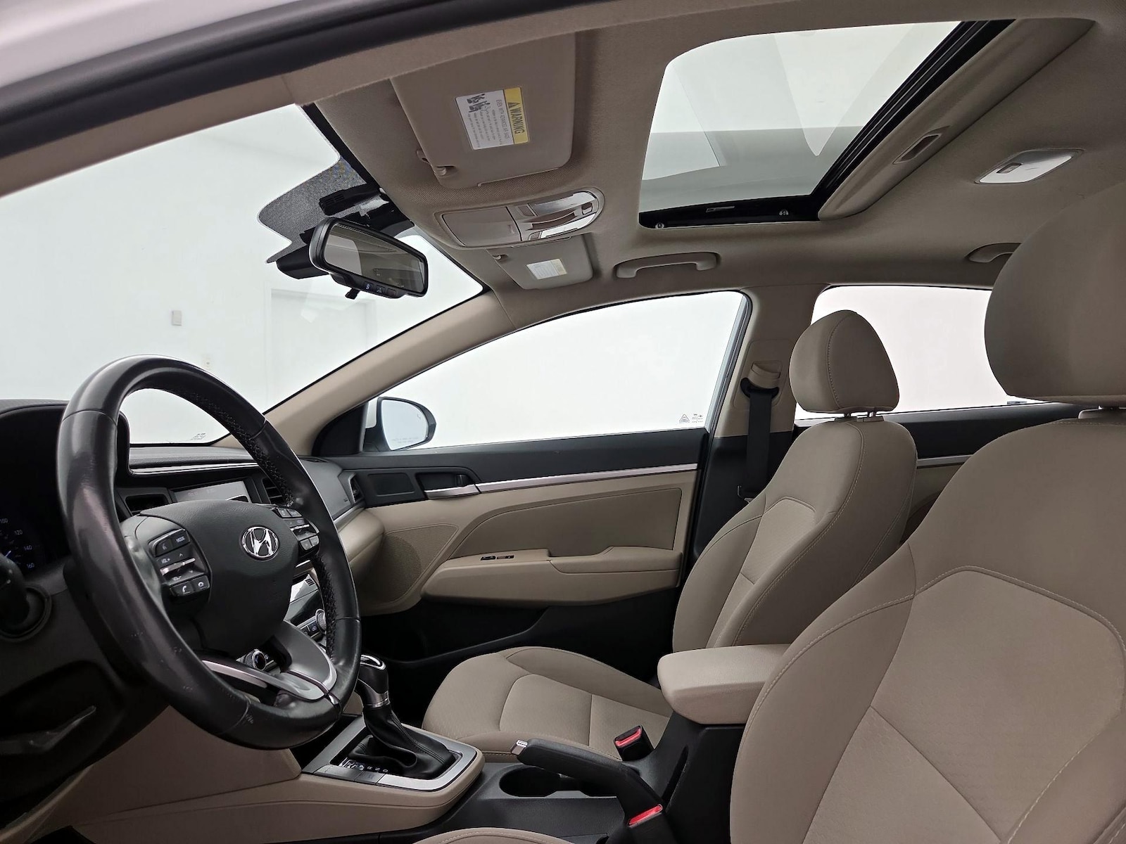 Sunroof(s) & Overhead Airbags