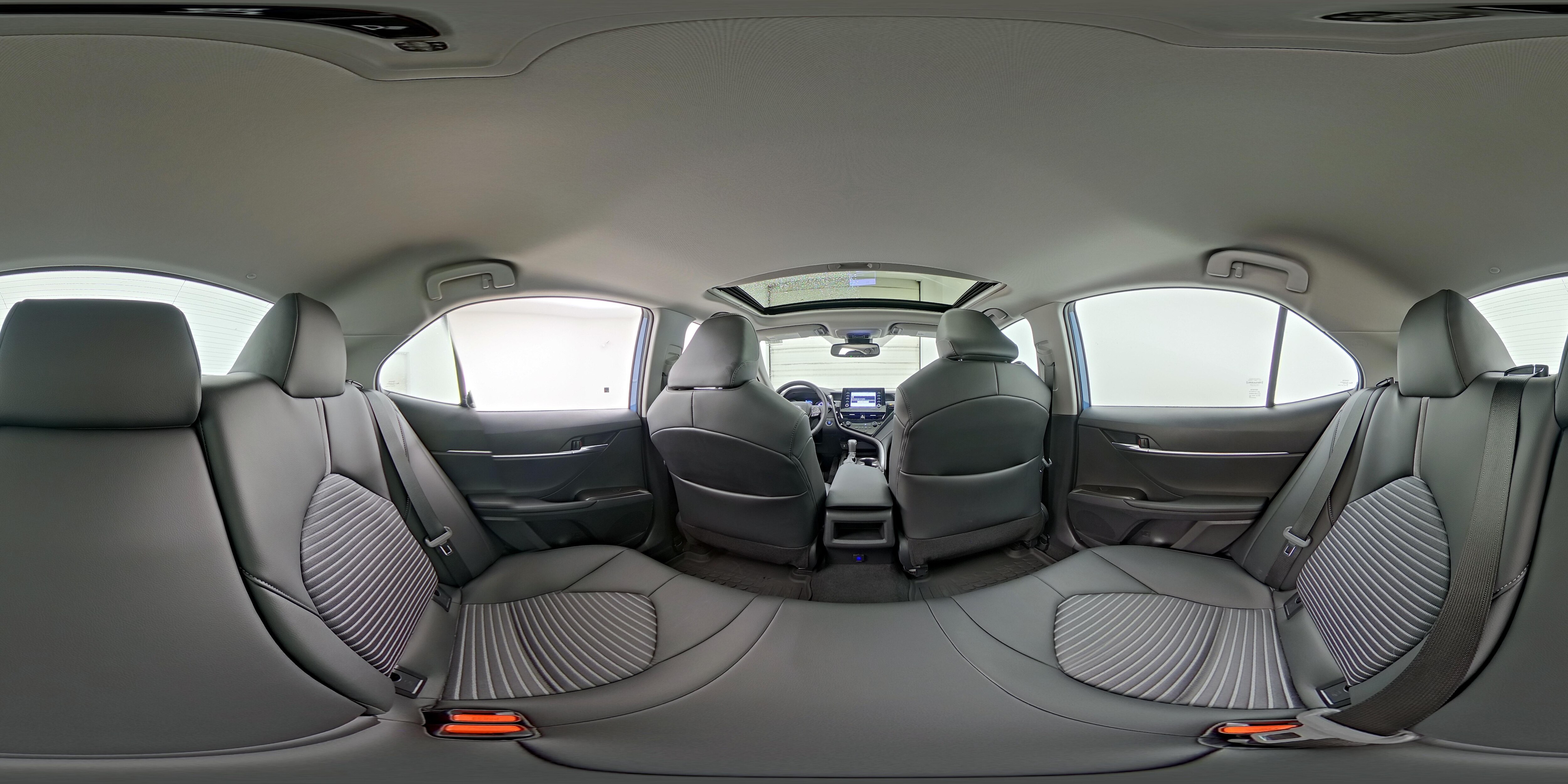 2024 Toyota Camry SE - Photo 26