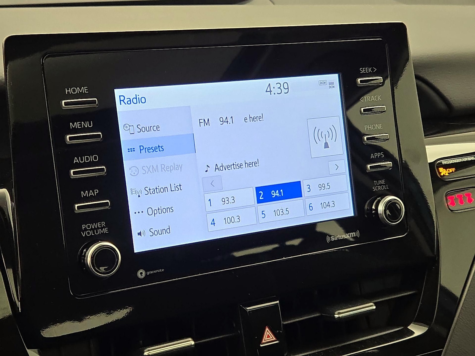 2024 Toyota Camry SE - Photo 16