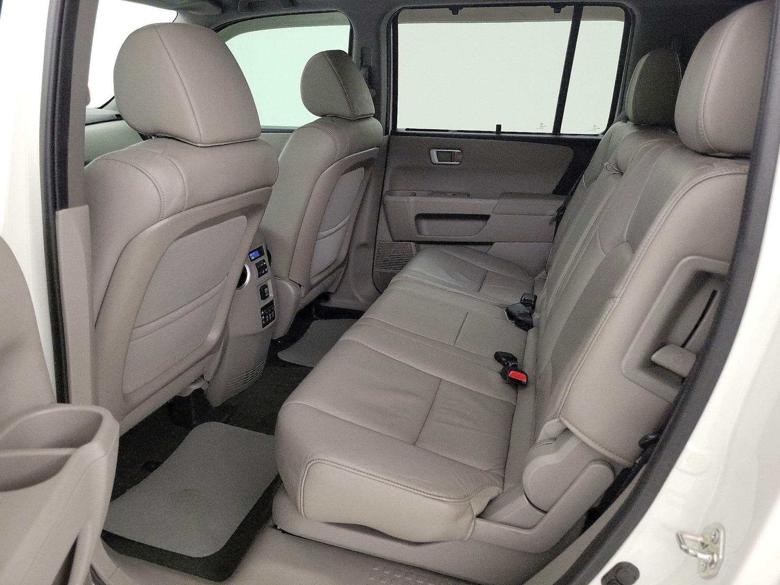 Rear Air Conditioning