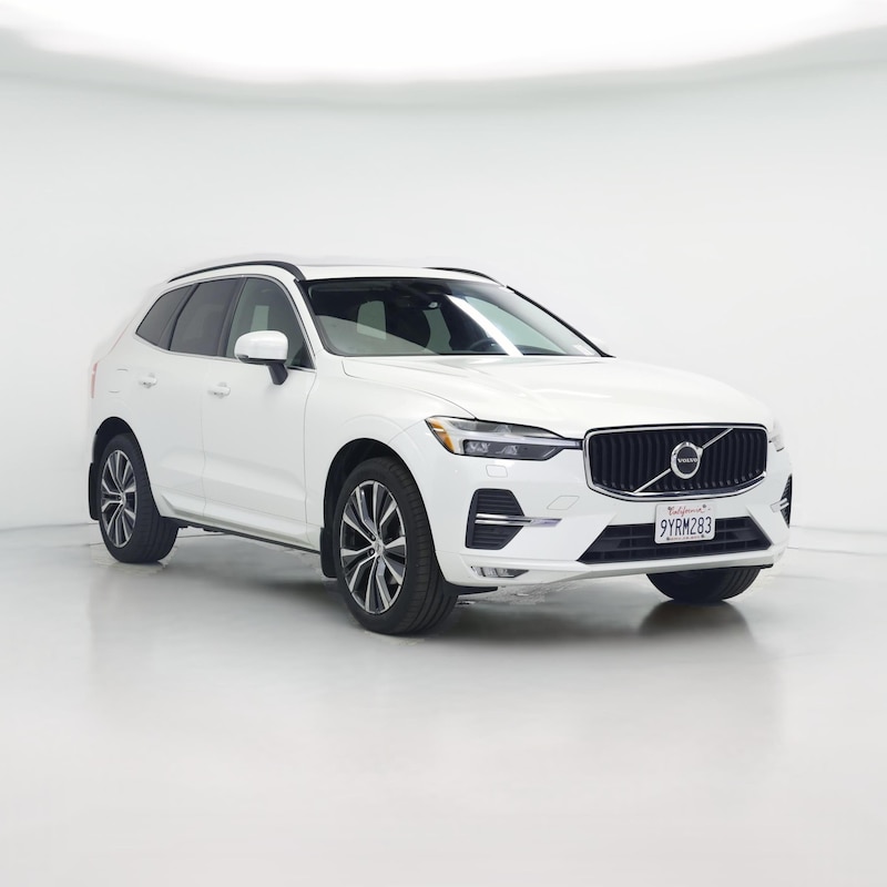 2022 Volvo XC60 B5 Momentum