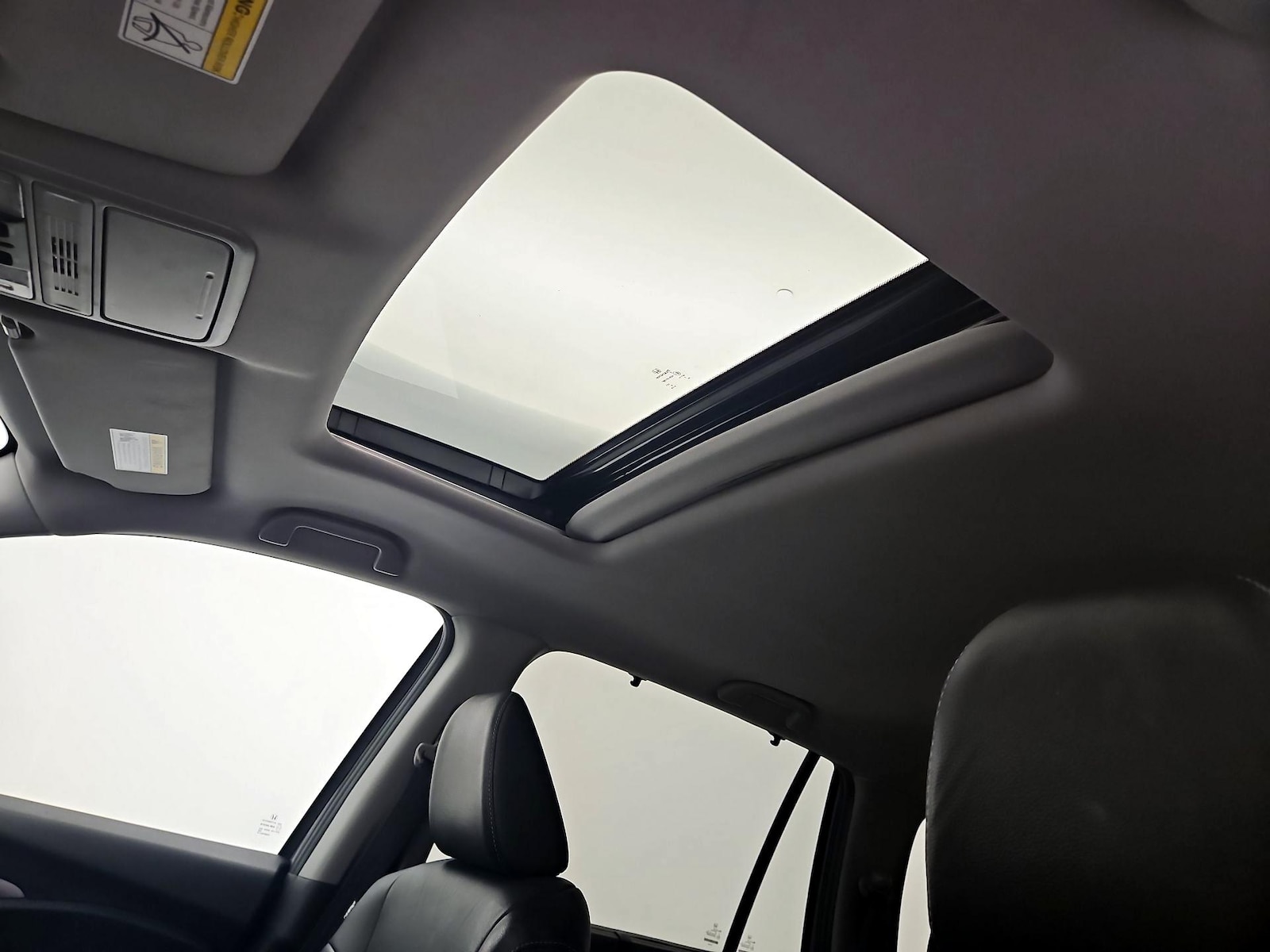 Sunroof(s) & Overhead Airbags