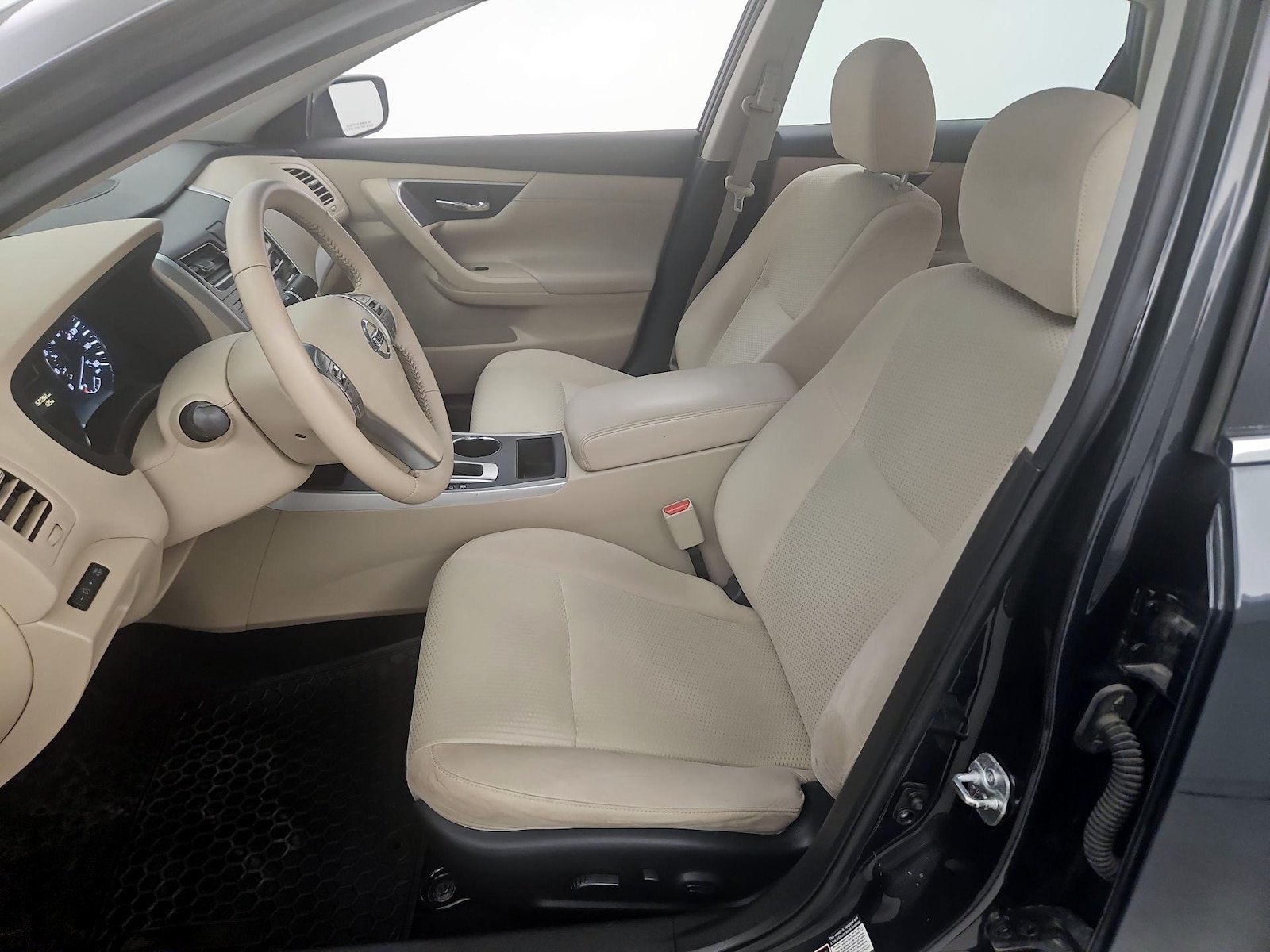 Power Seat(s) & Side Airbags