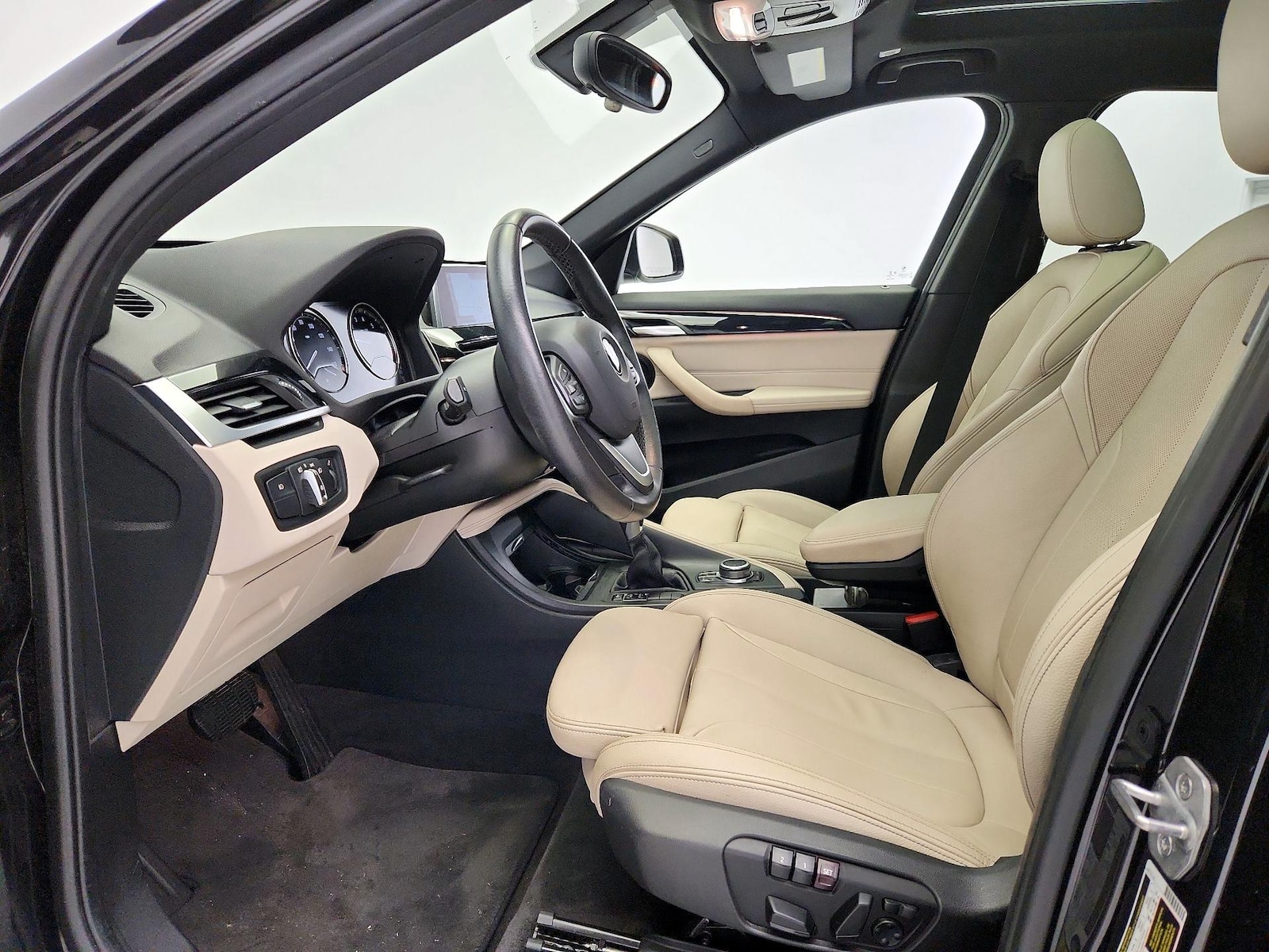 Power Seat(s) & Leather Seats