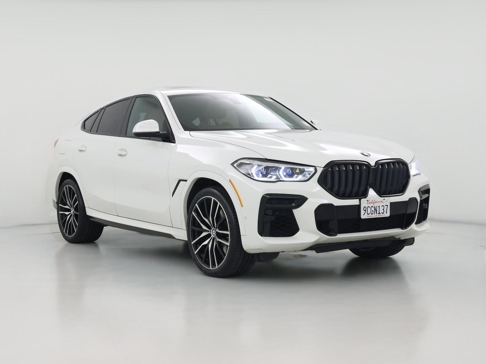 2022 BMW X6