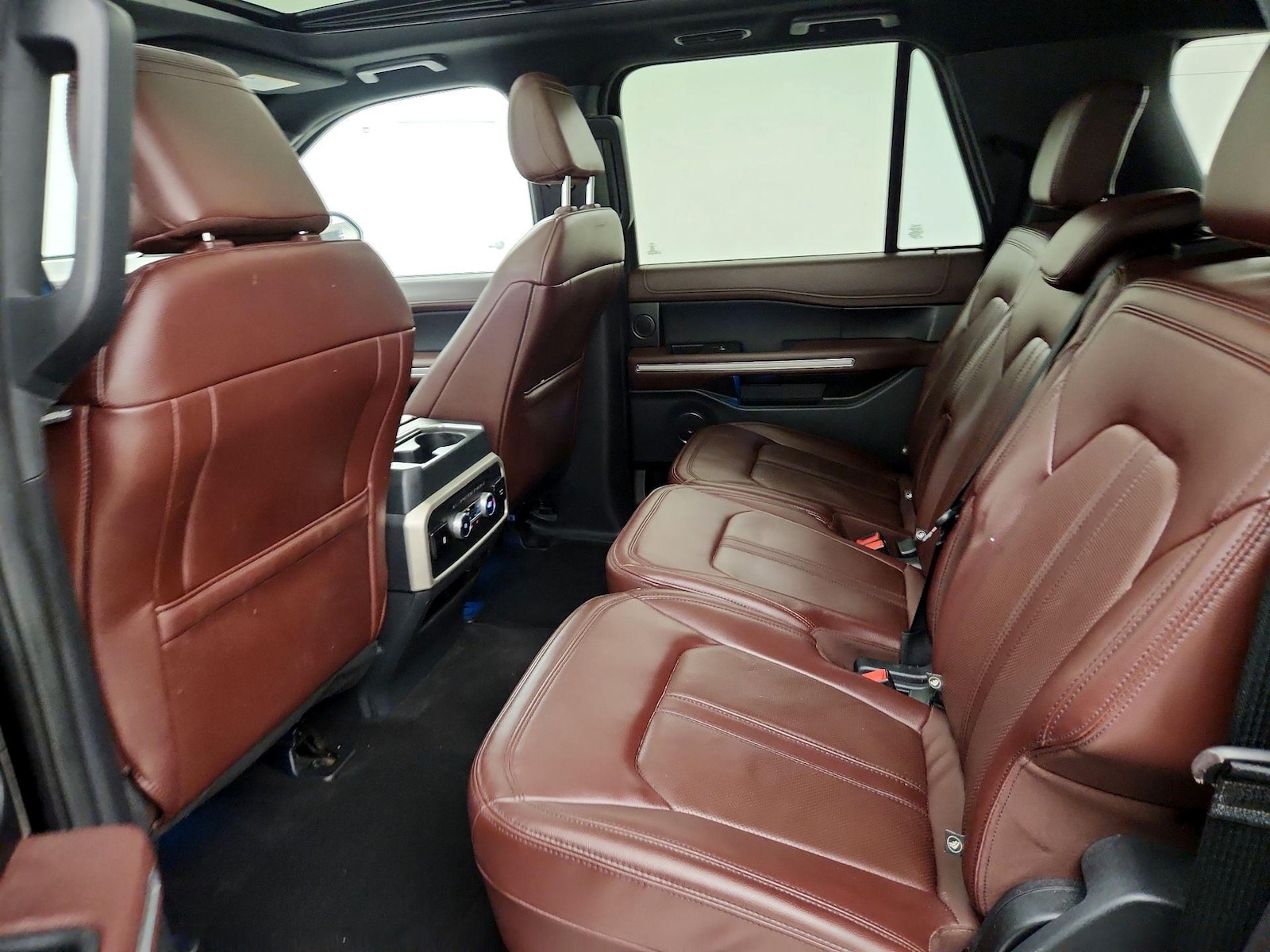 Rear Air Conditioning