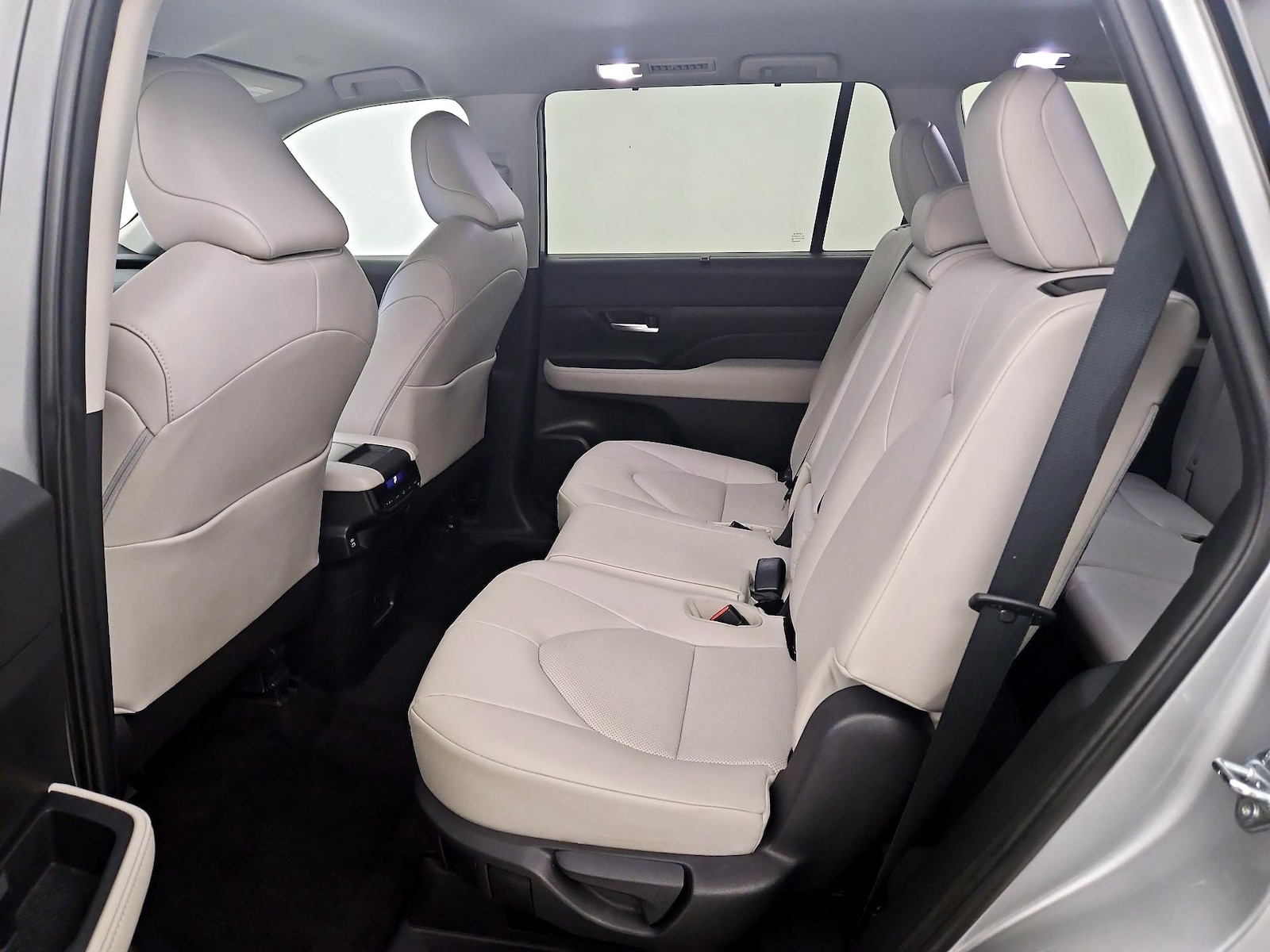 Rear Air Conditioning