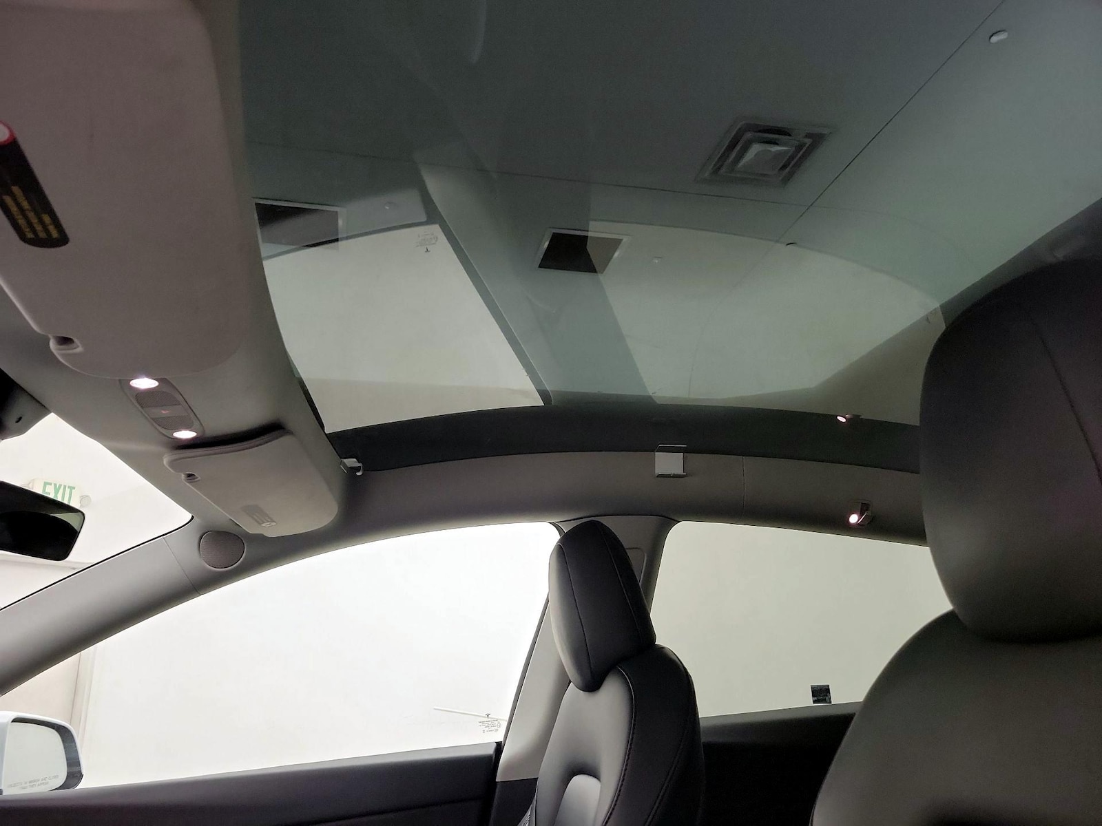 Skylight(s) & Overhead Airbags