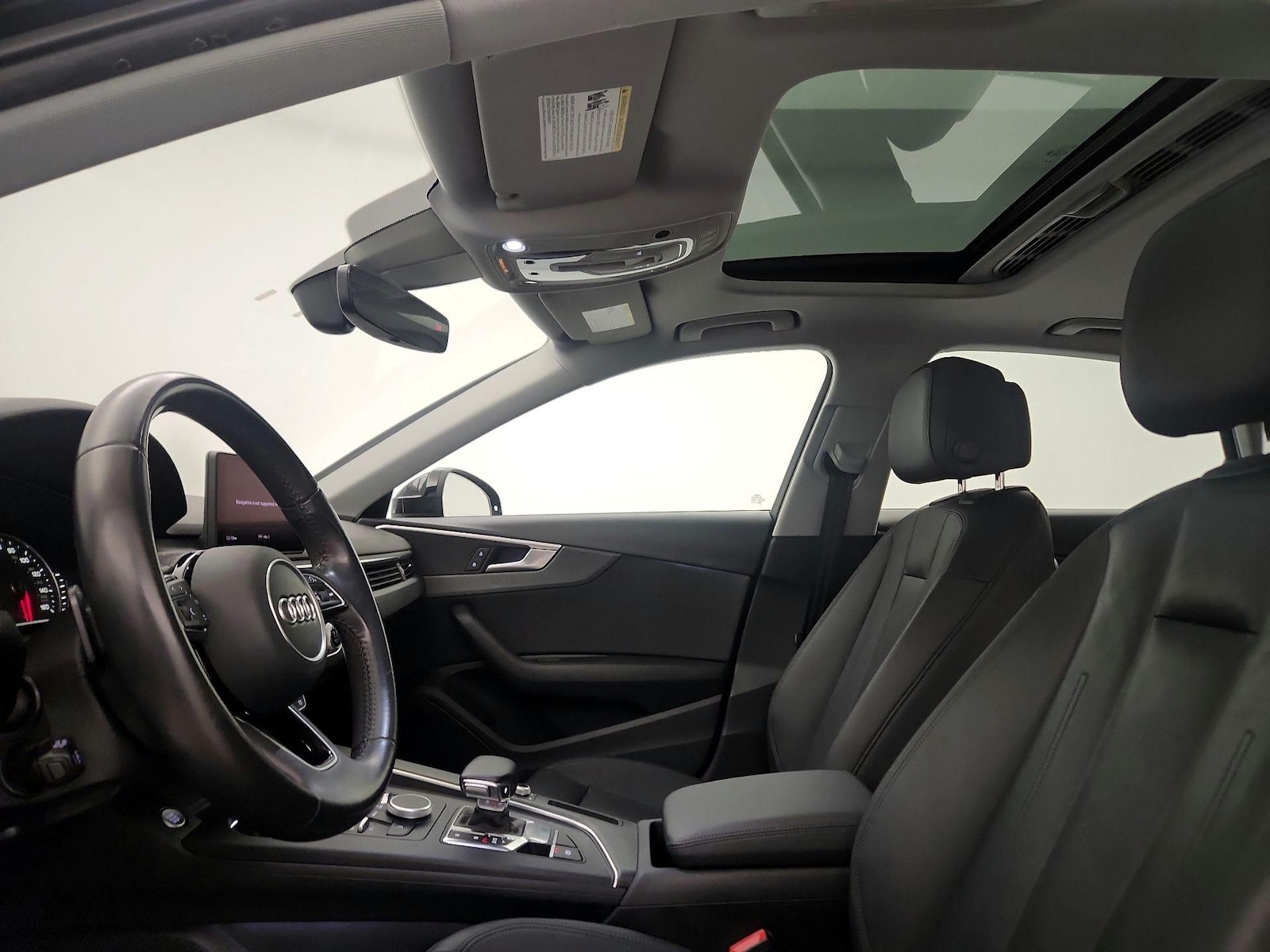 Sunroof(s) & Overhead Airbags