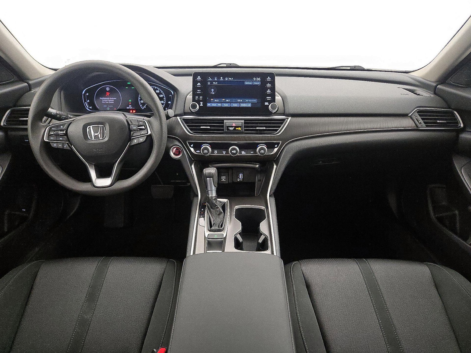 Apple CarPlay® & Android Auto™