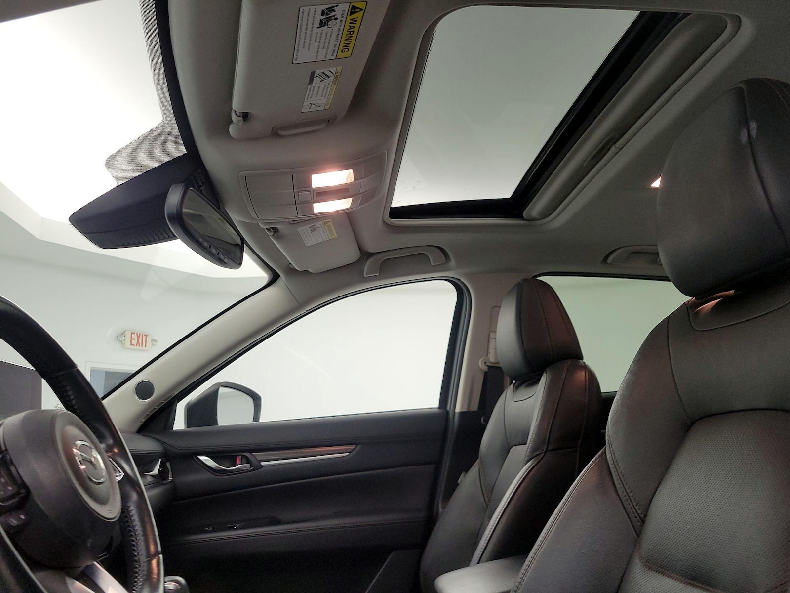 Sunroof(s) & Overhead Airbags