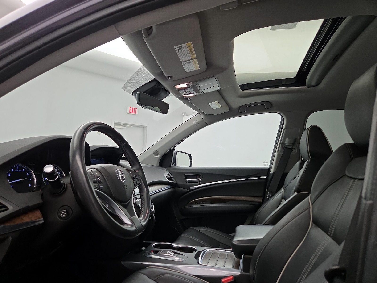 Sunroof(s) & Overhead Airbags
