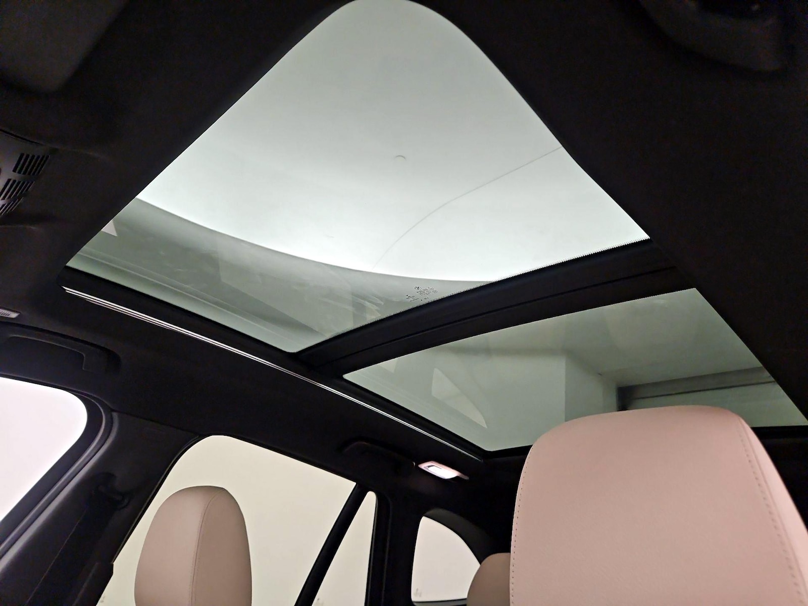 Panoramic Sunroof