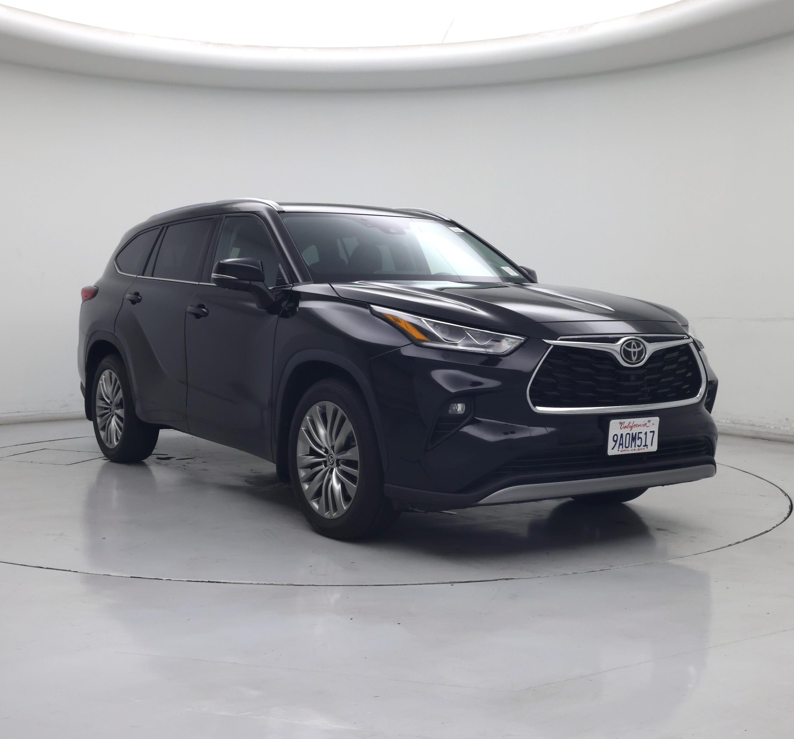 Black 2022 Toyota Highlander SUV / Crossover Front-Wheel Drive Automatic