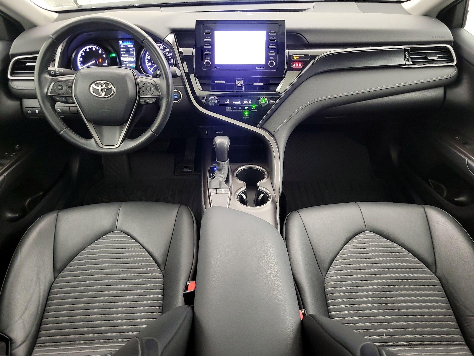 Apple CarPlay® & Android Auto™