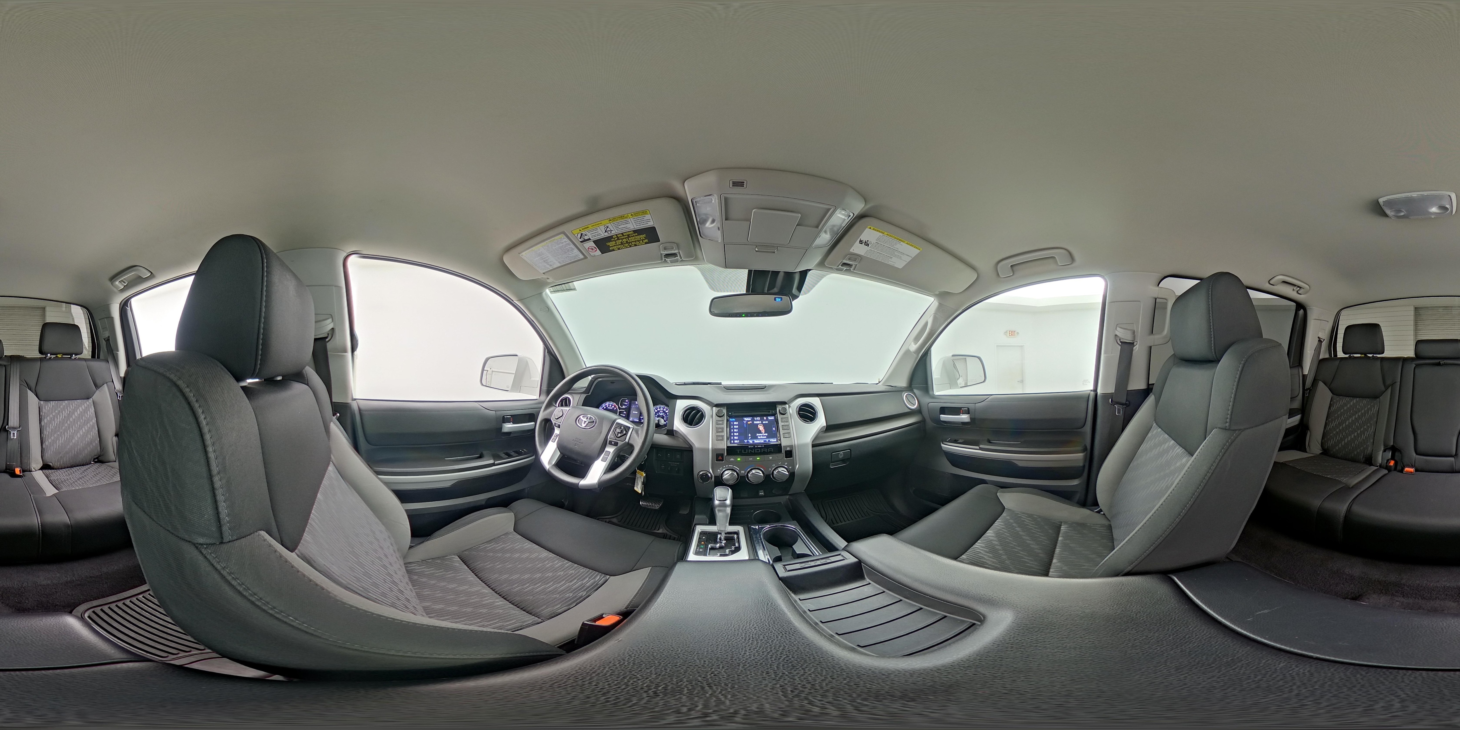 2018 Toyota Tundra SR5 - Photo 24