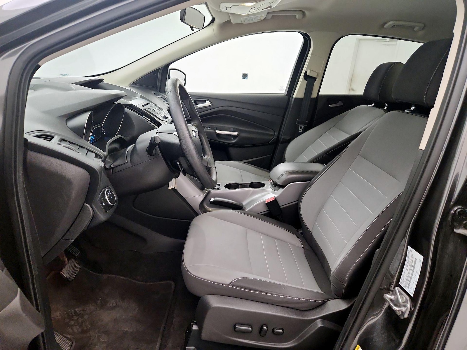 Power Seat(s) & Side Airbags