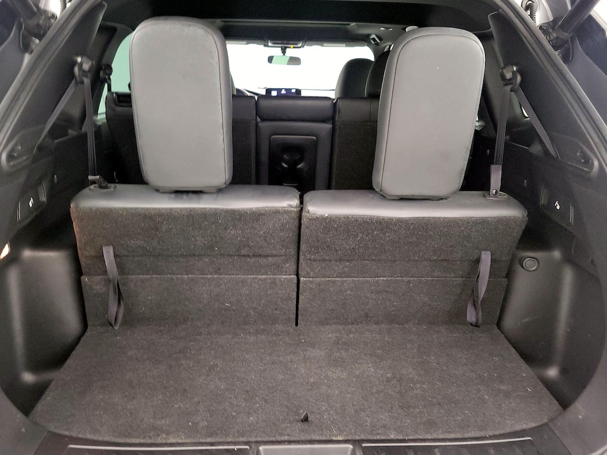 Trunk/Cargo (Seats Up)