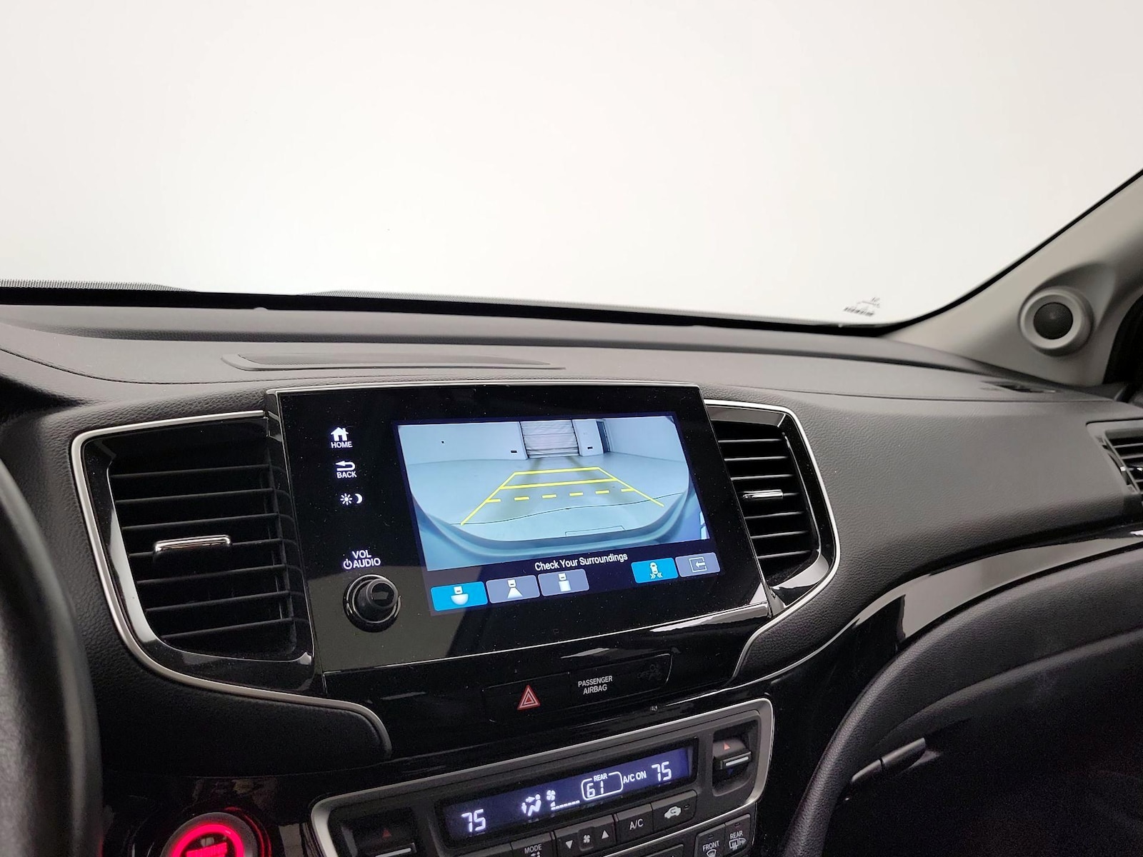 2020 Honda Pilot Touring - Photo 16