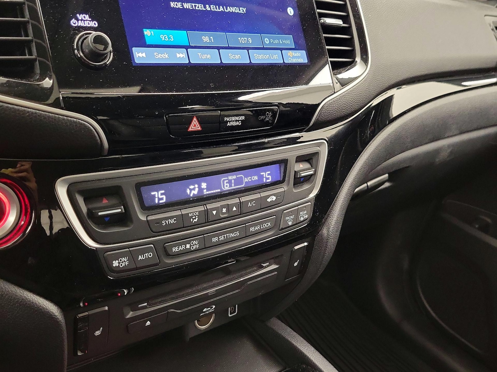 2020 Honda Pilot Touring - Photo 18