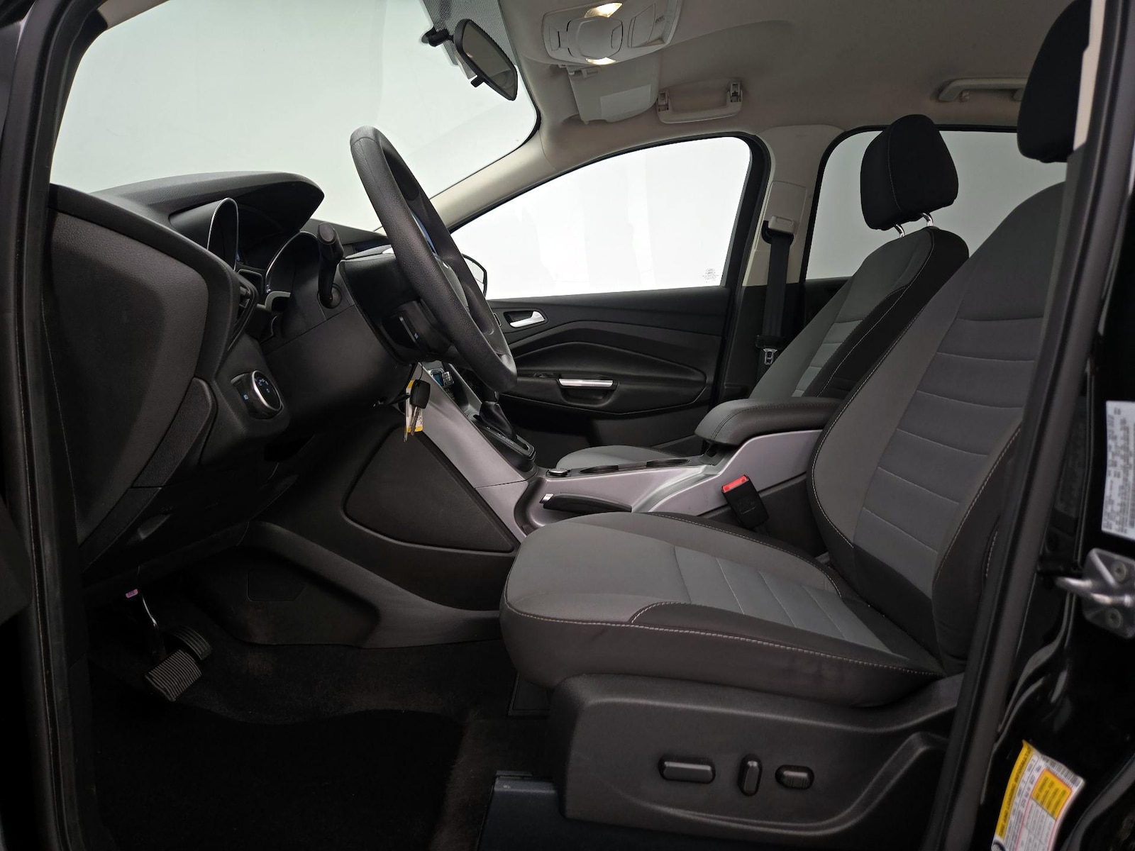 Power Seat(s) & Side Airbags