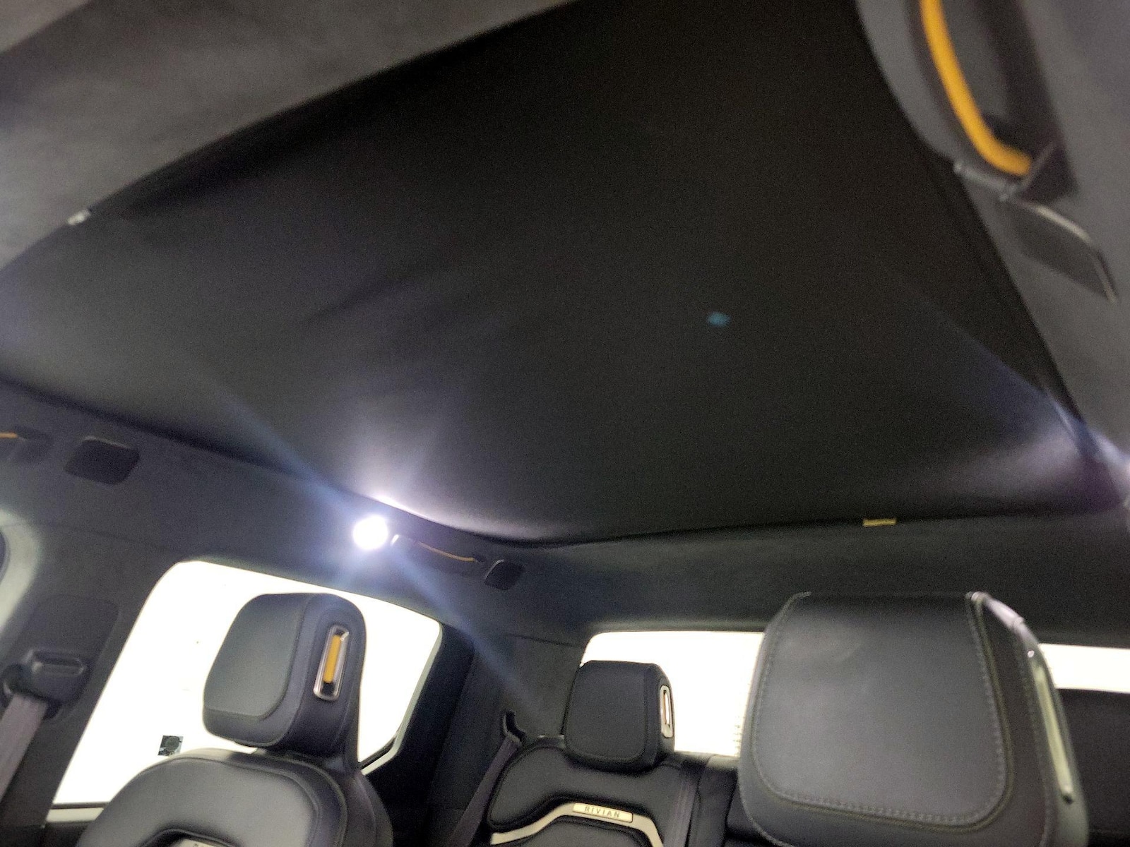 Skylight(s) & Overhead Airbags