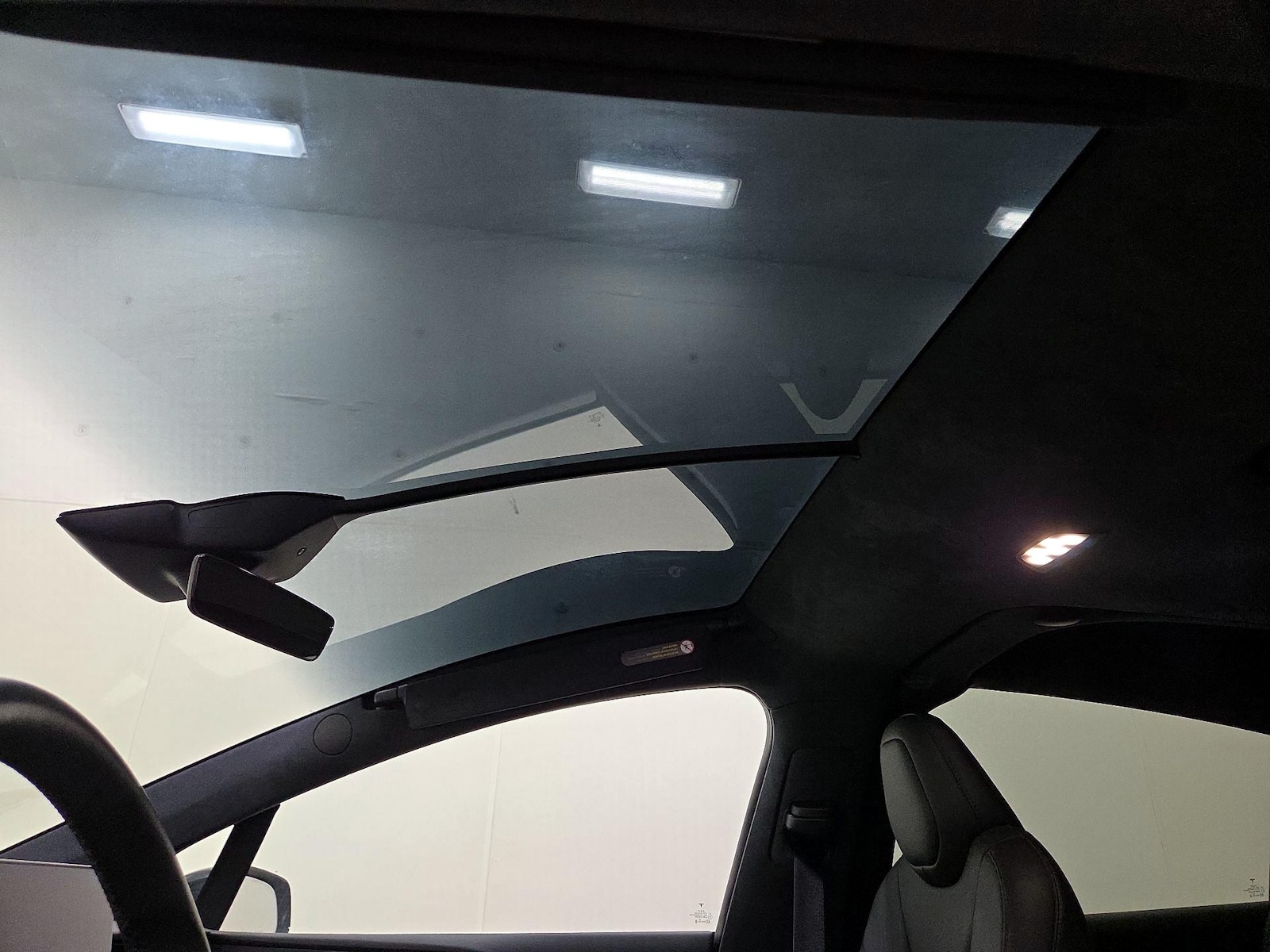 Skylight(s) & Overhead Airbags