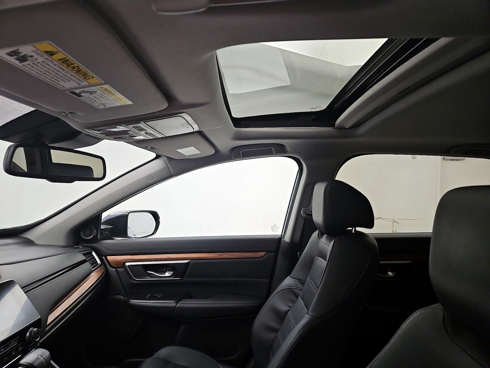 Sunroof(s) & Overhead Airbags