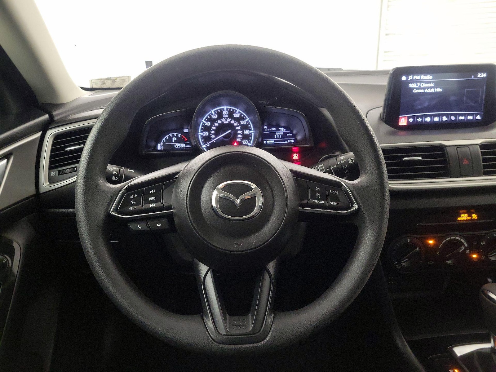 2017 Mazda Mazda3 Sport - Photo 11
