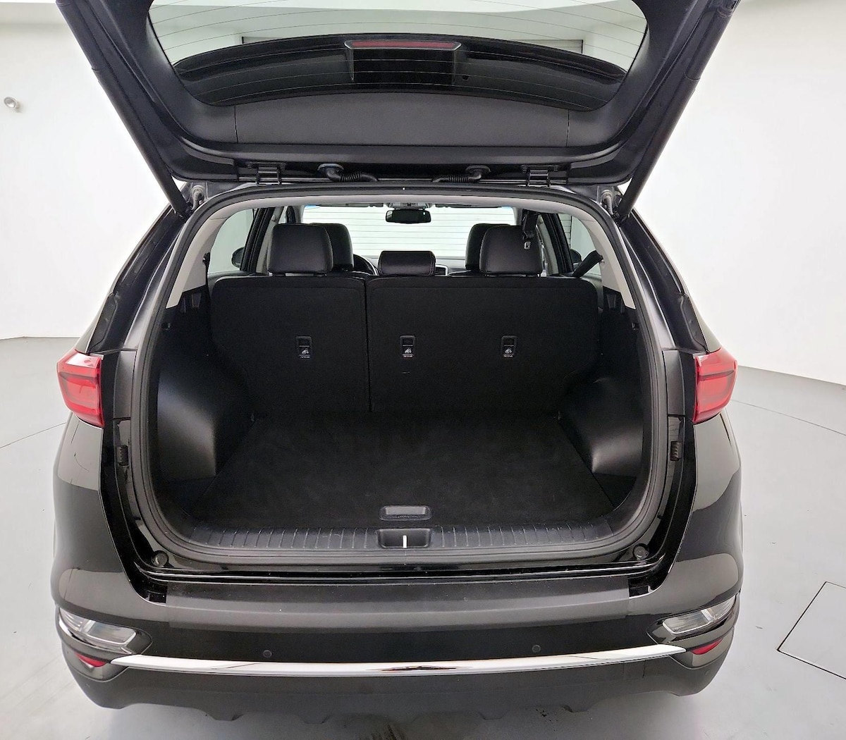 Trunk/Cargo (Seats Up)