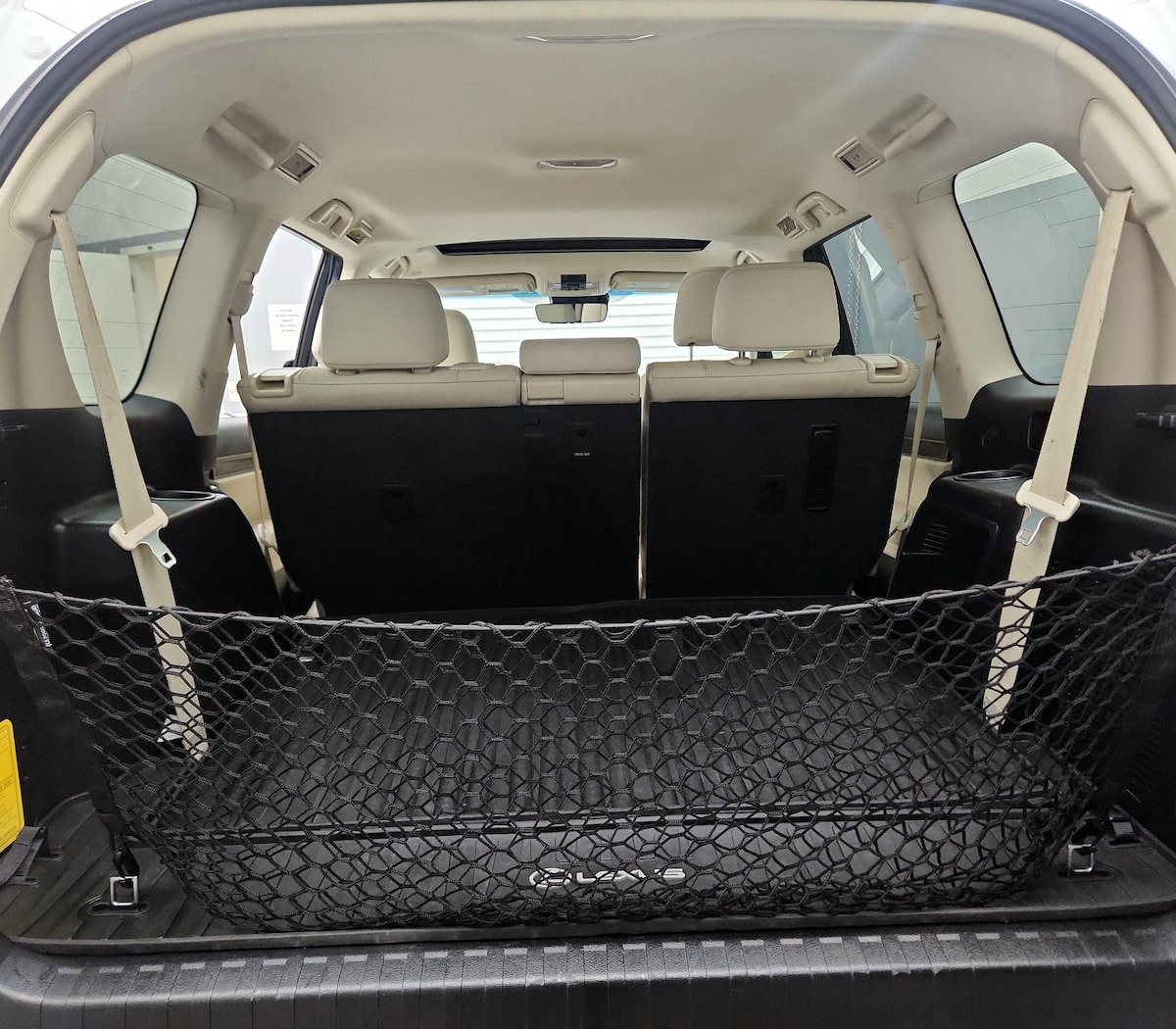 Trunk/Cargo (Seats Up)