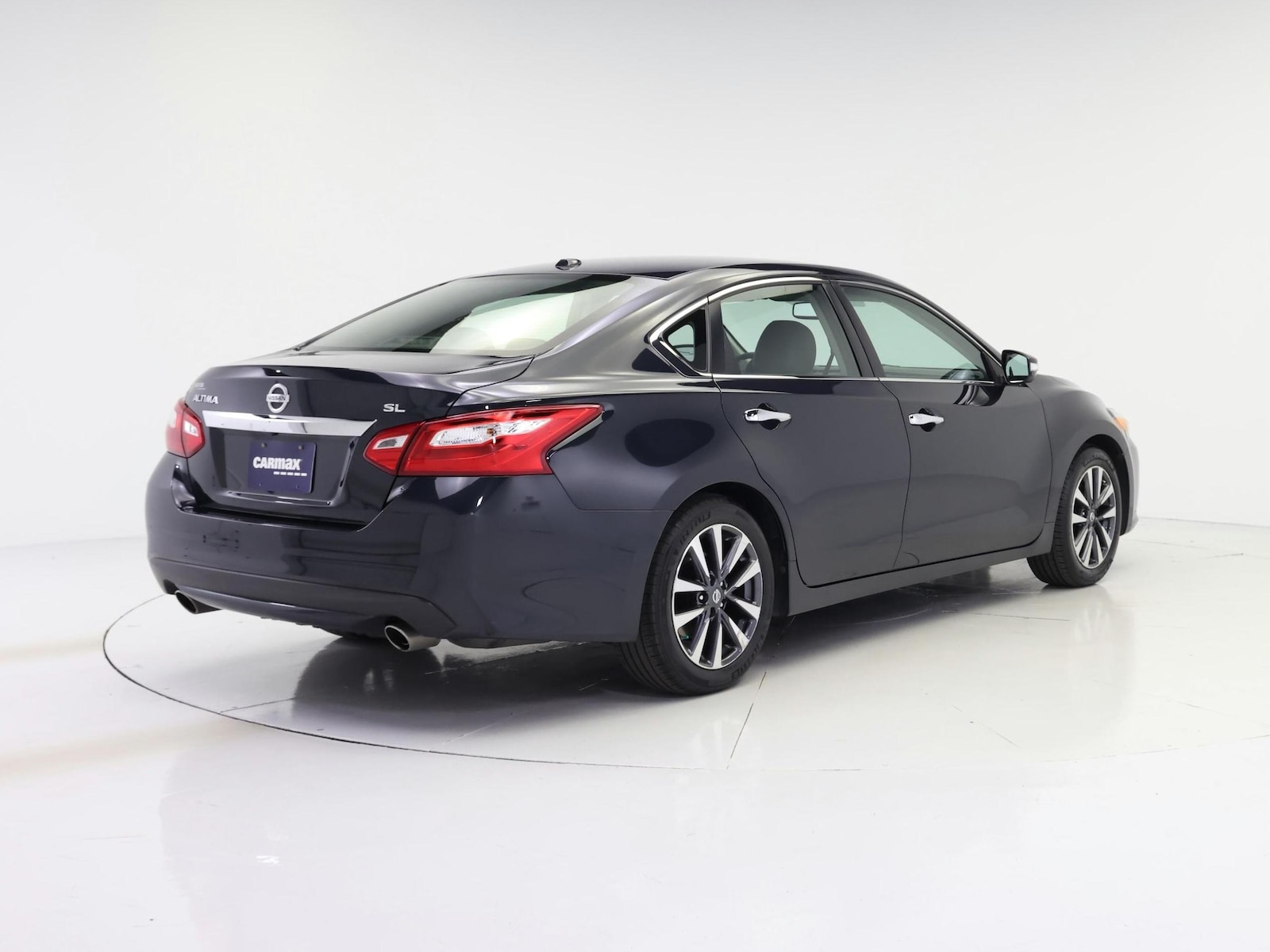 2017 Nissan Altima SL - Photo 9