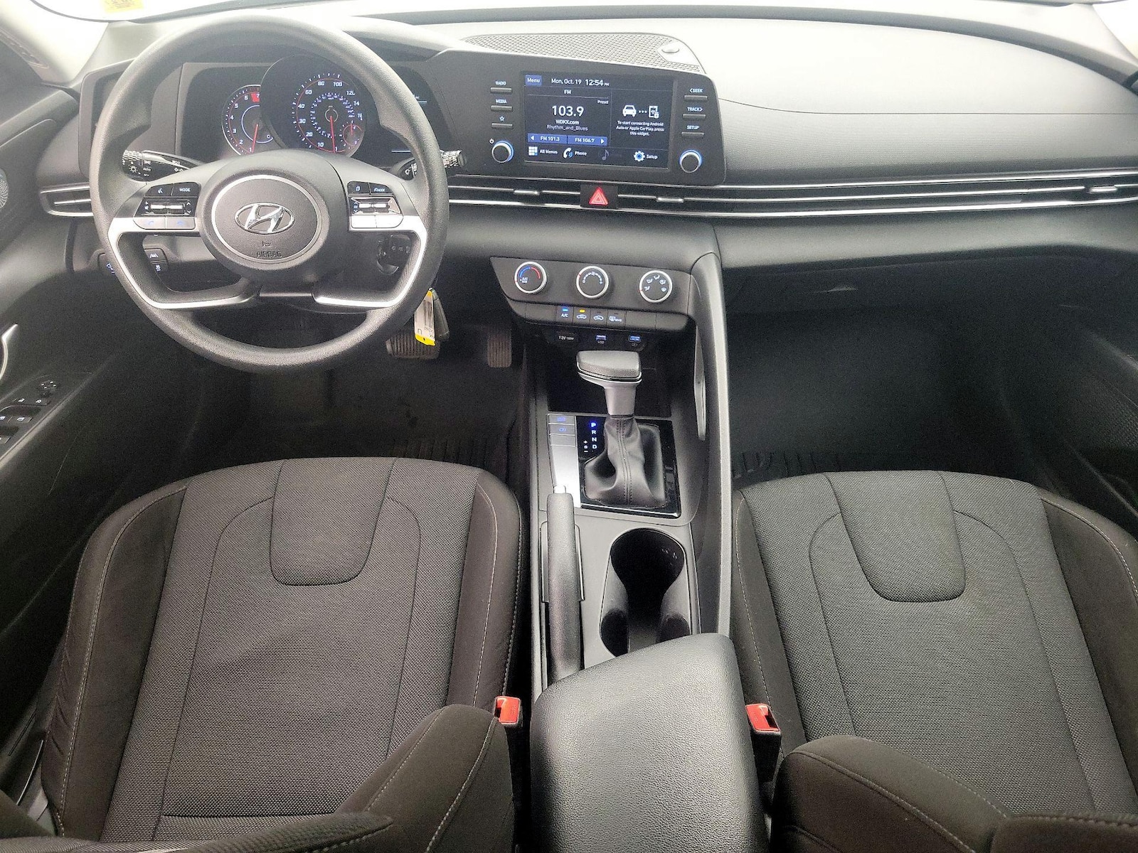 Apple CarPlay® & Android Auto™