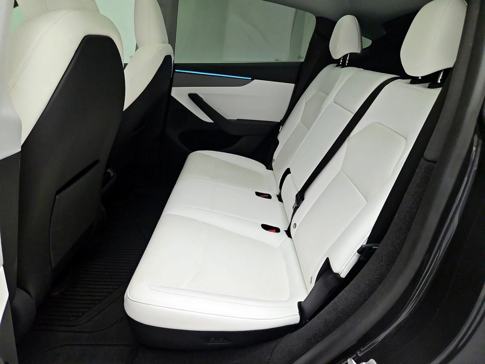 Rear Air Conditioning