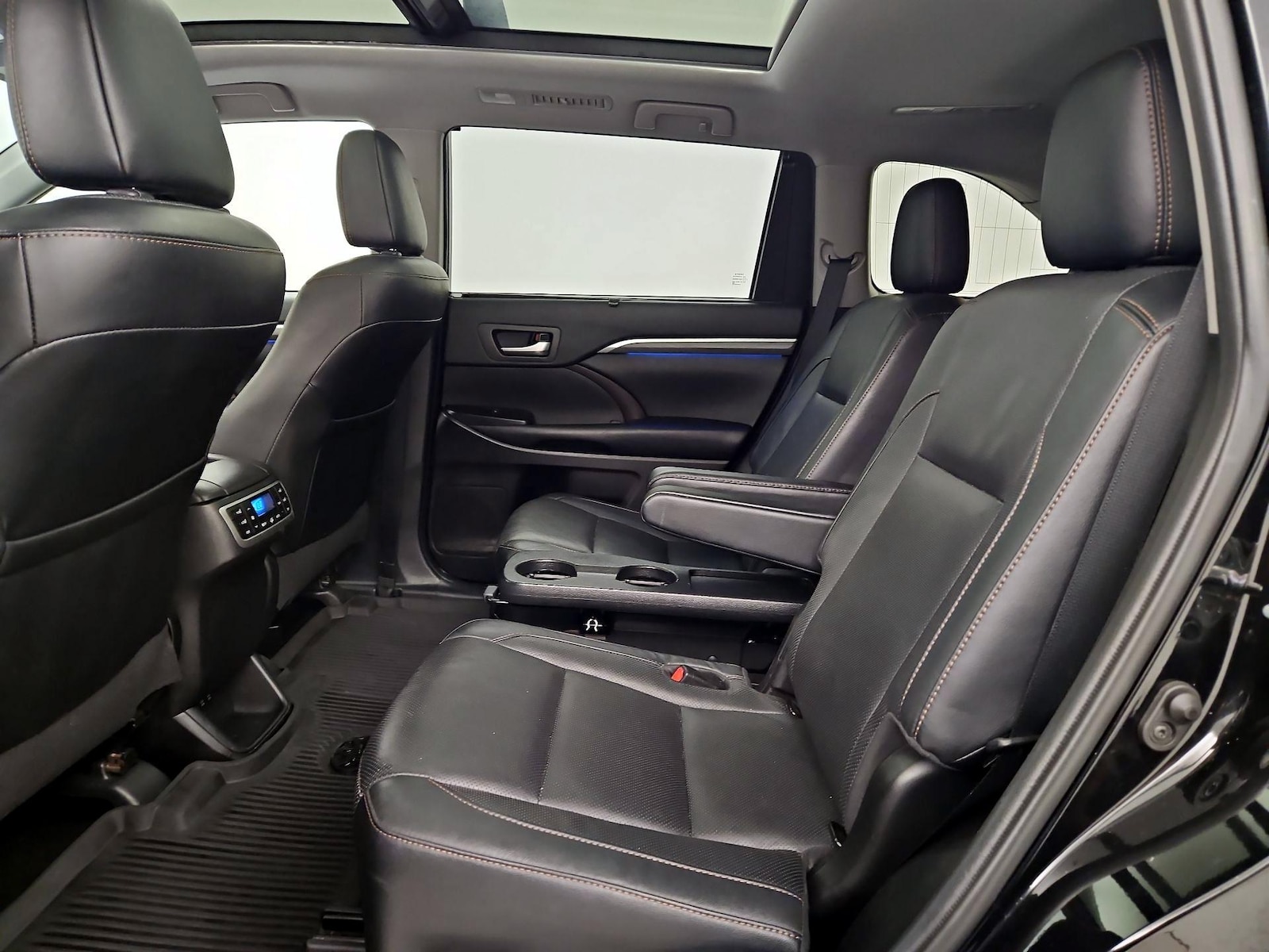 Rear Air Conditioning