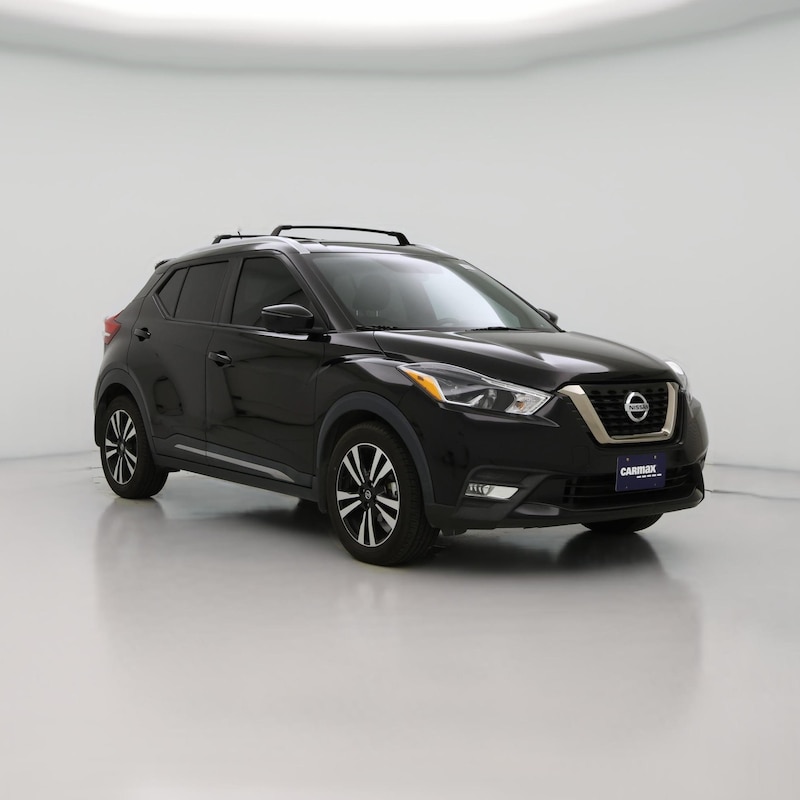 2019 Nissan Kicks SR